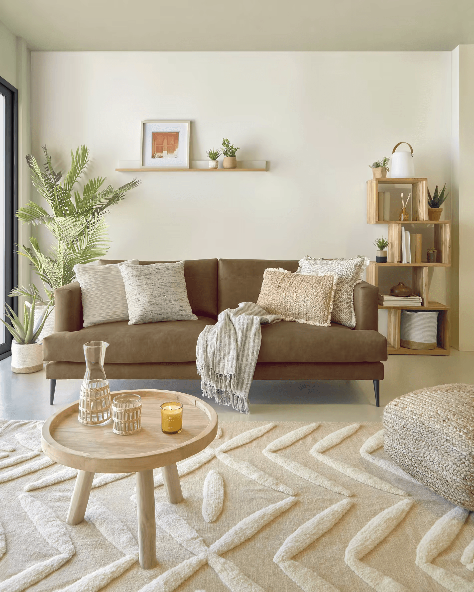 Stolik kawowy GLENDA lite drewno tekowe La Forma Eye on Design