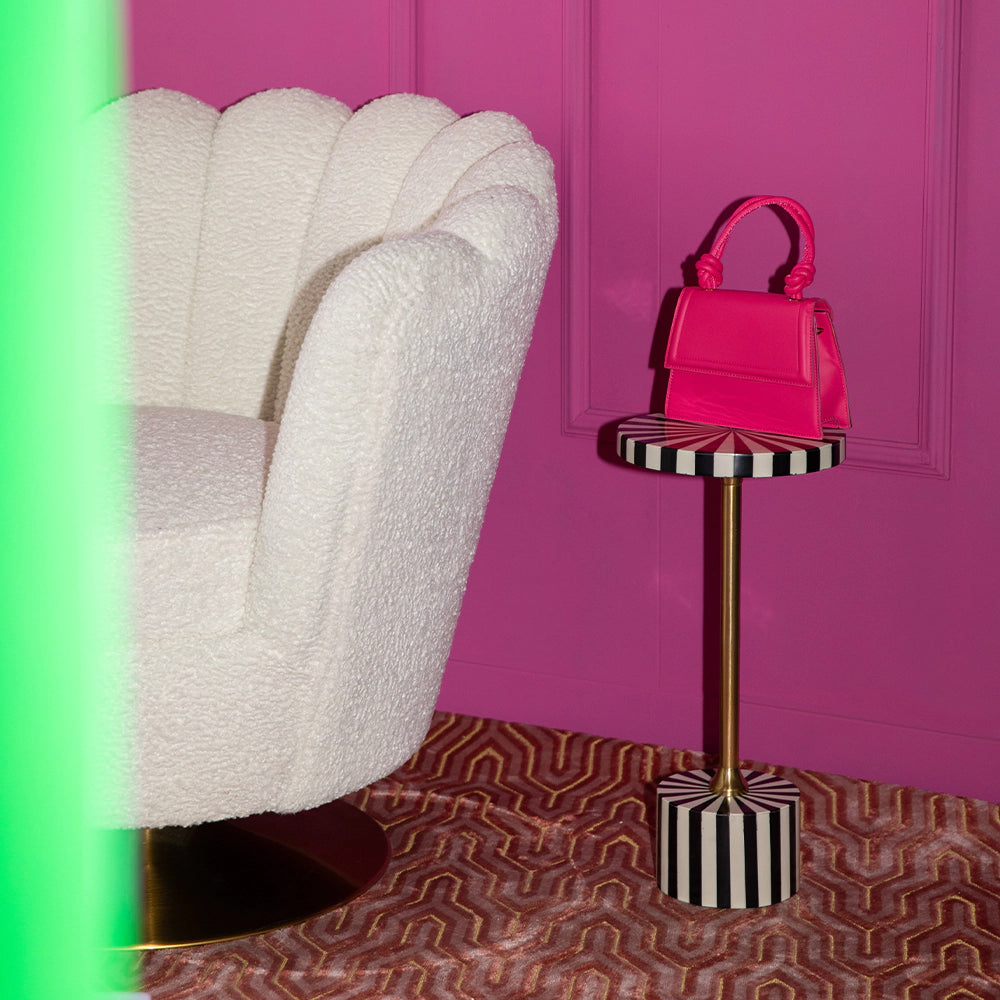 STRIKE LUCKY Beistelltisch schwarz-weiß