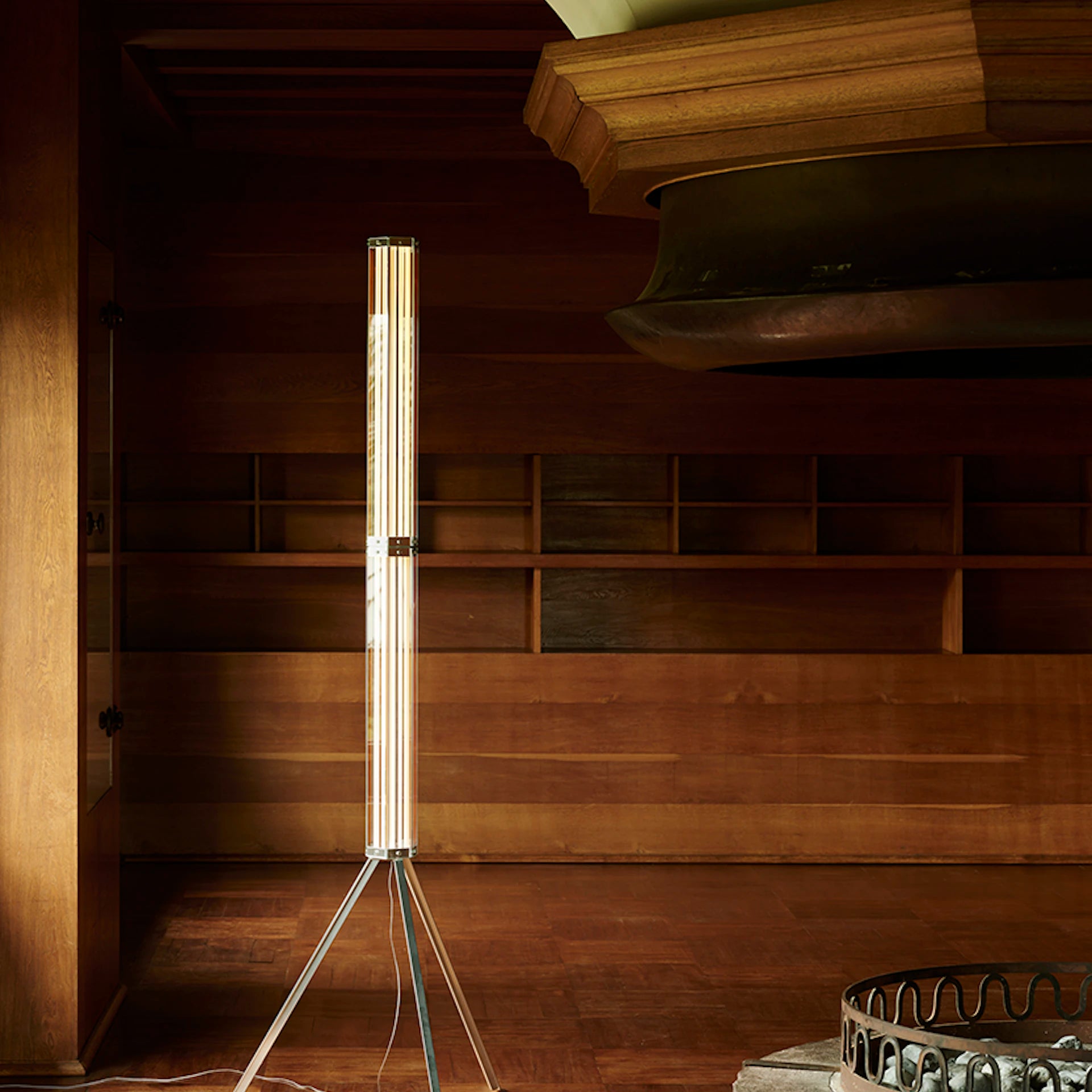 SUPERWIRE floor lamp glass with metal base