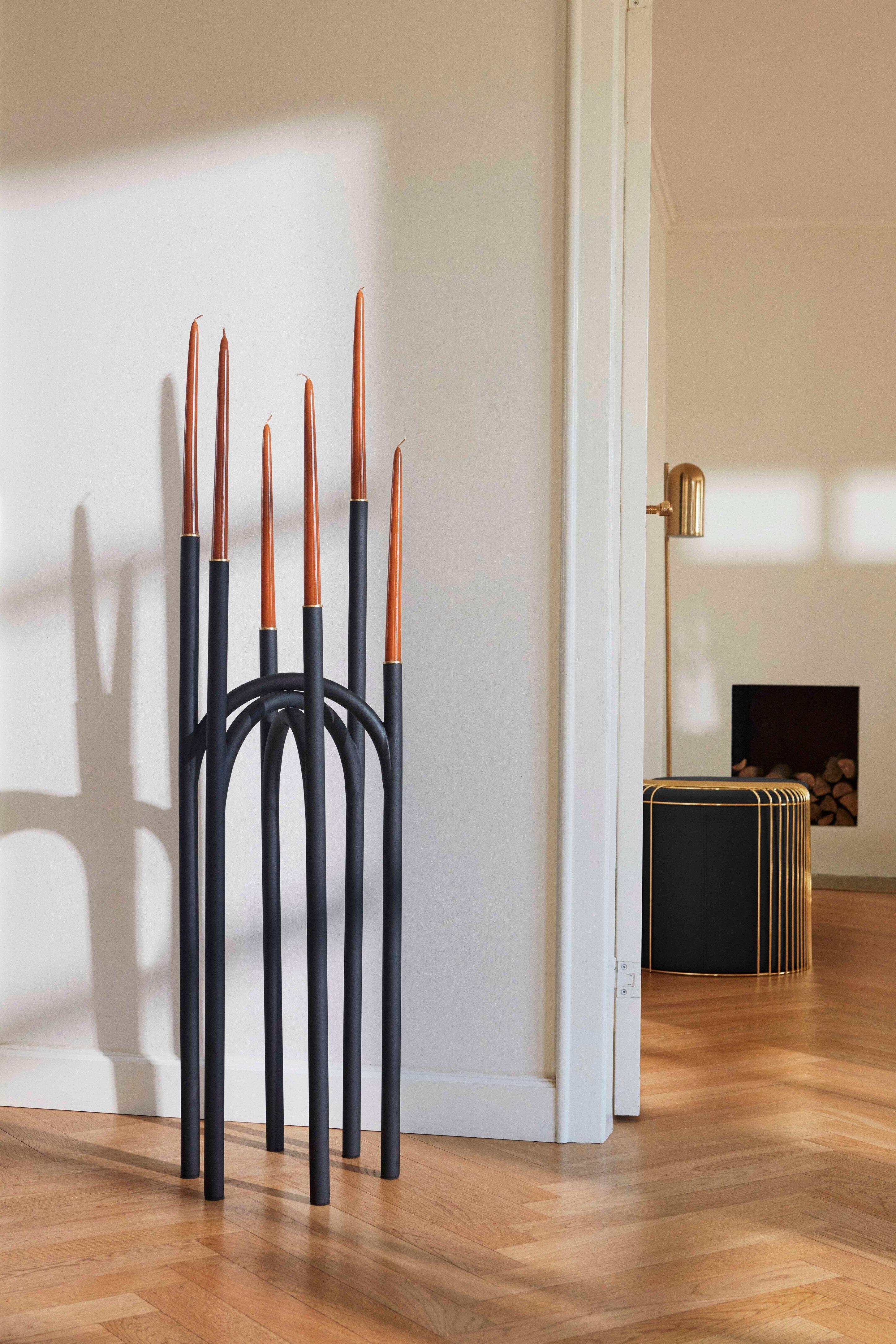 Świecznik podłogowy ANGUI czarny AYTM Eye on Design