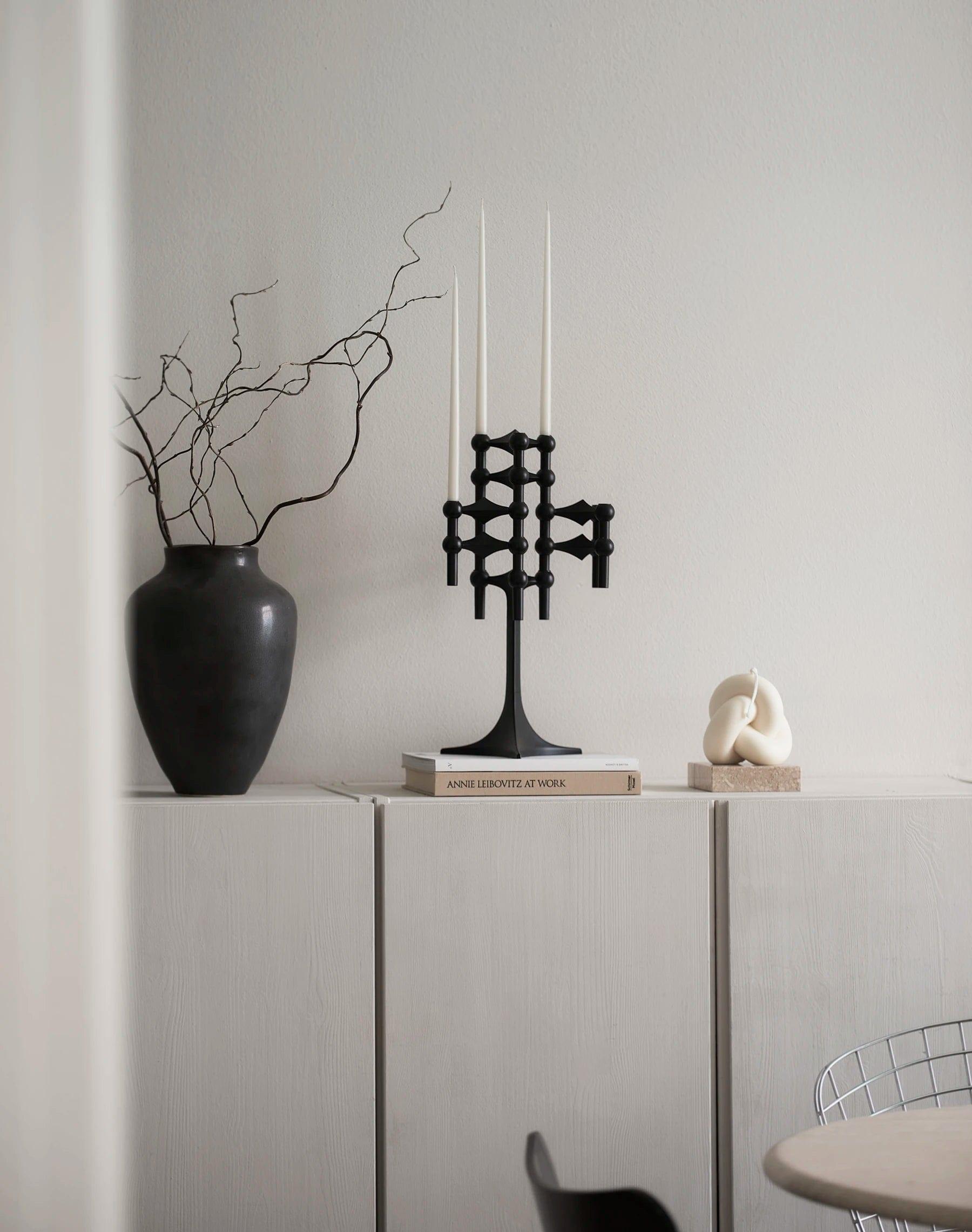 Świecznik wysoki STOFF NAGEL czarny Stoff Nagel Eye on Design