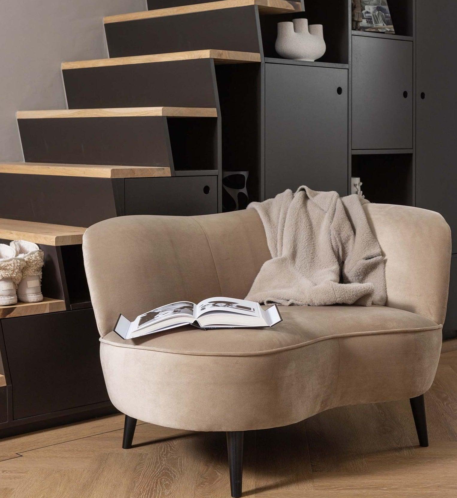 Szezlong aksamitny prawostronny SARA khaki Woood Eye on Design