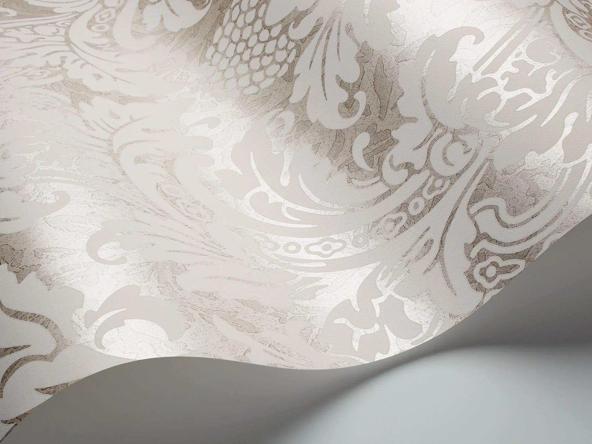Tapeta ALBEMARLE - Blake biel na metalicznym srebrze Cole & Son Eye on Design