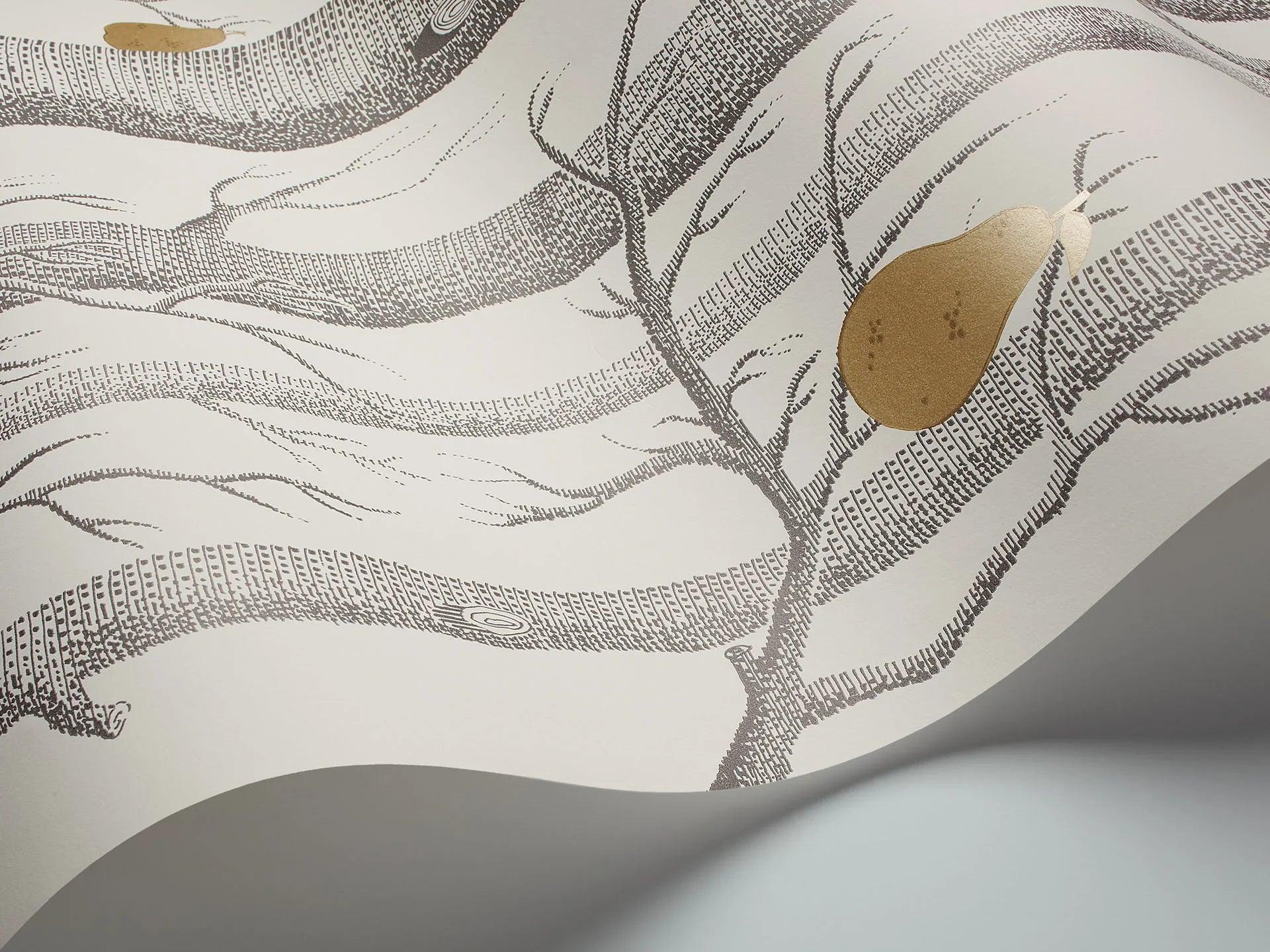 Tapeta CONTEMPORARY COLLECTION - Woods & Pears złoty na kremie Cole & Son Eye on Design