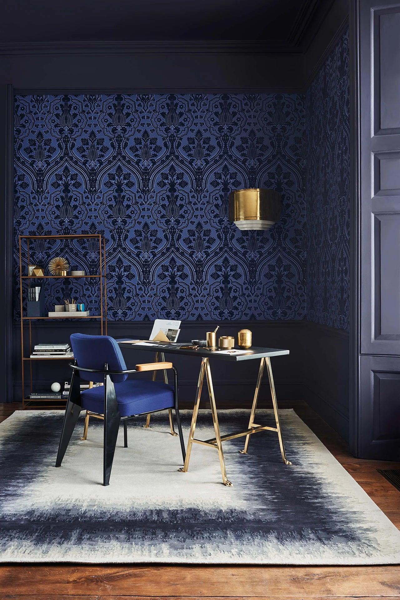 Structural wallpaper with an abstract oriental pattern THE PEARWOOD COLLECTION - Pugin Palace Flock burgundy