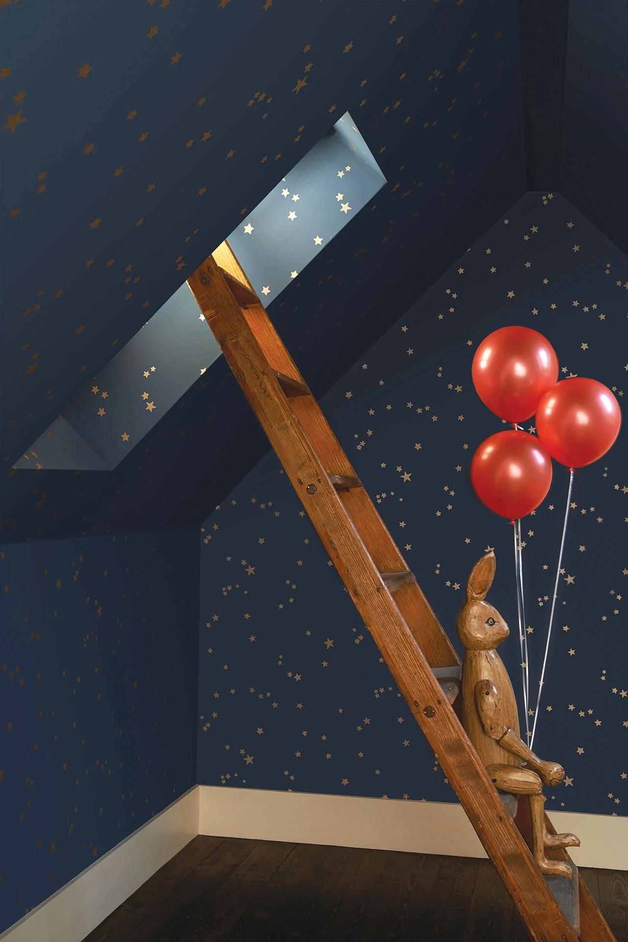 Whimsical Abstract Star Pattern Wallpaper - Brown