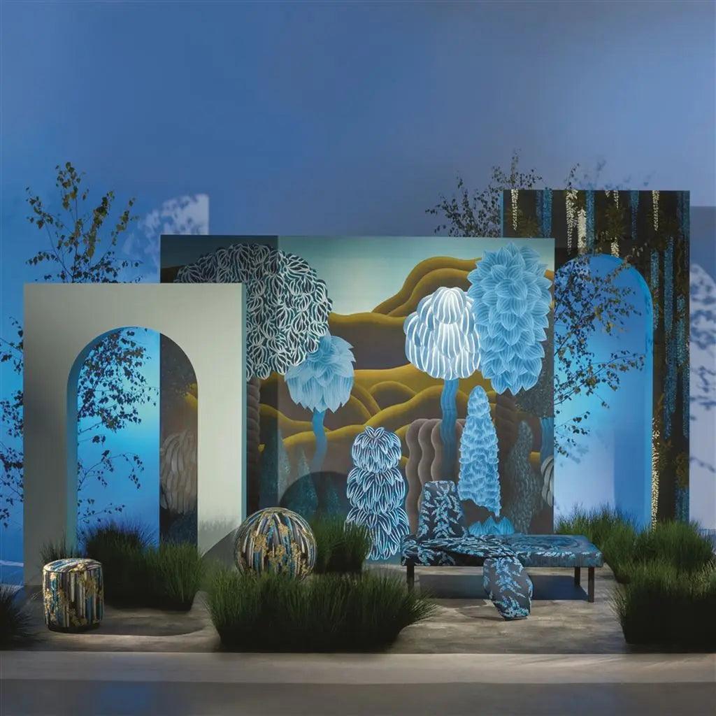 Tapeta WISTERIA ALBA RUISSEAU czarny z niebieskim – Christian Lacroix