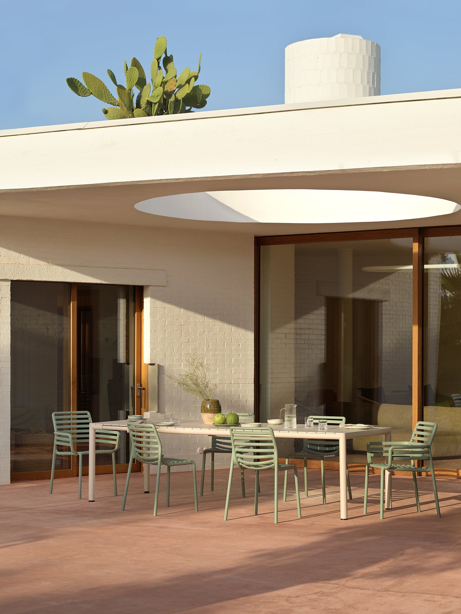 Outdoor Armchair with Armrests DOGA Pear