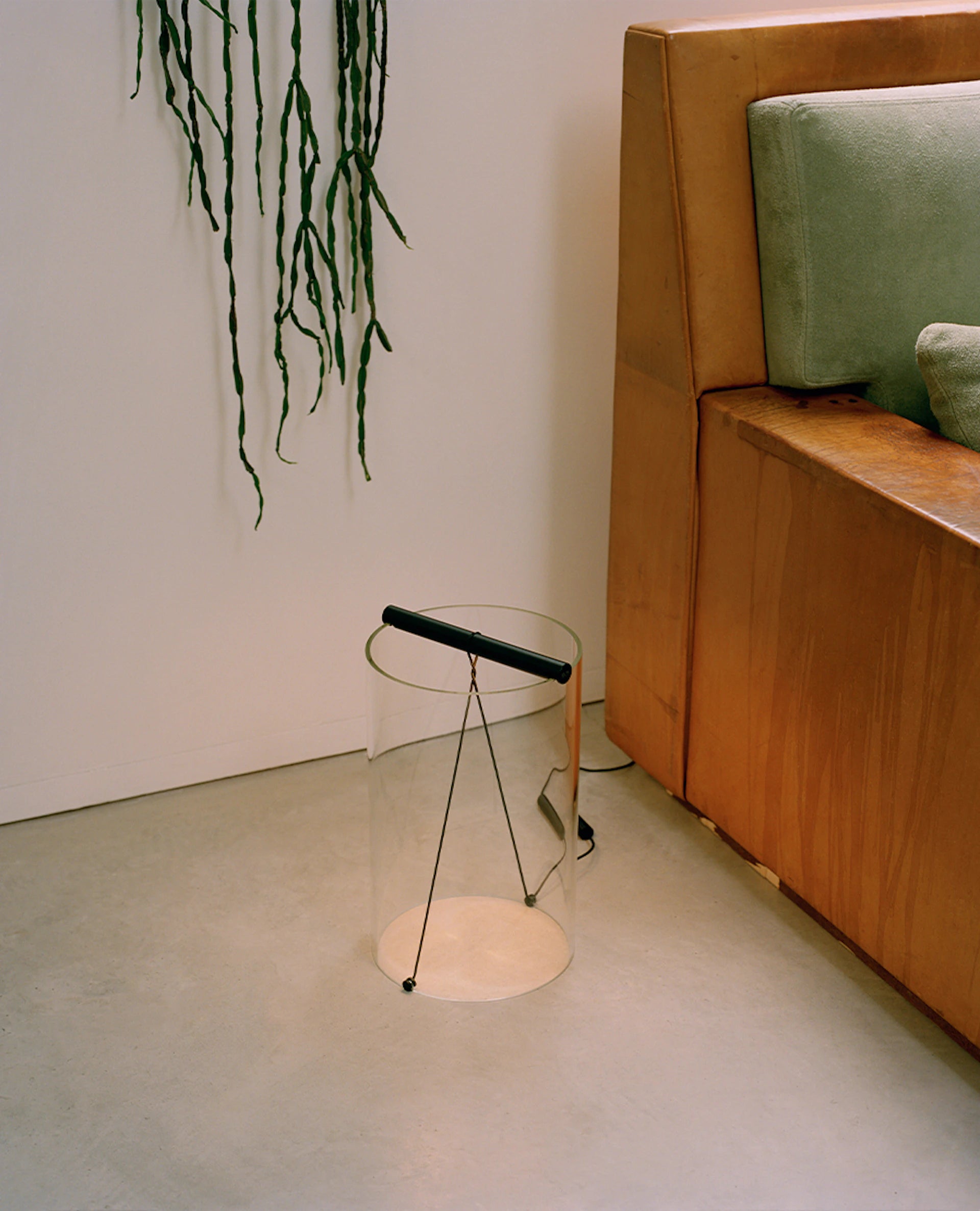 Tischlampe TO-TIE aus Glas