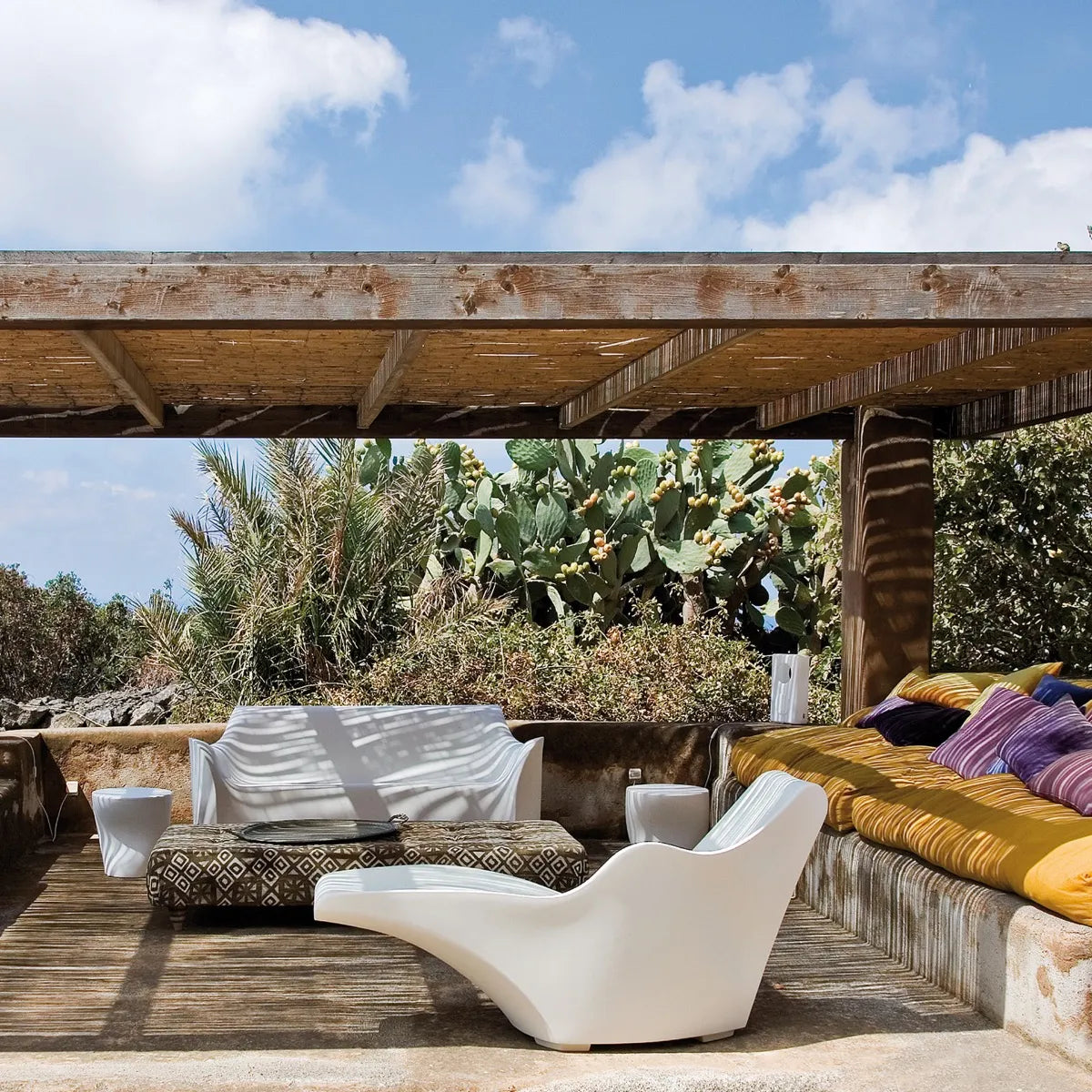 Liege TOKYO POP weiß