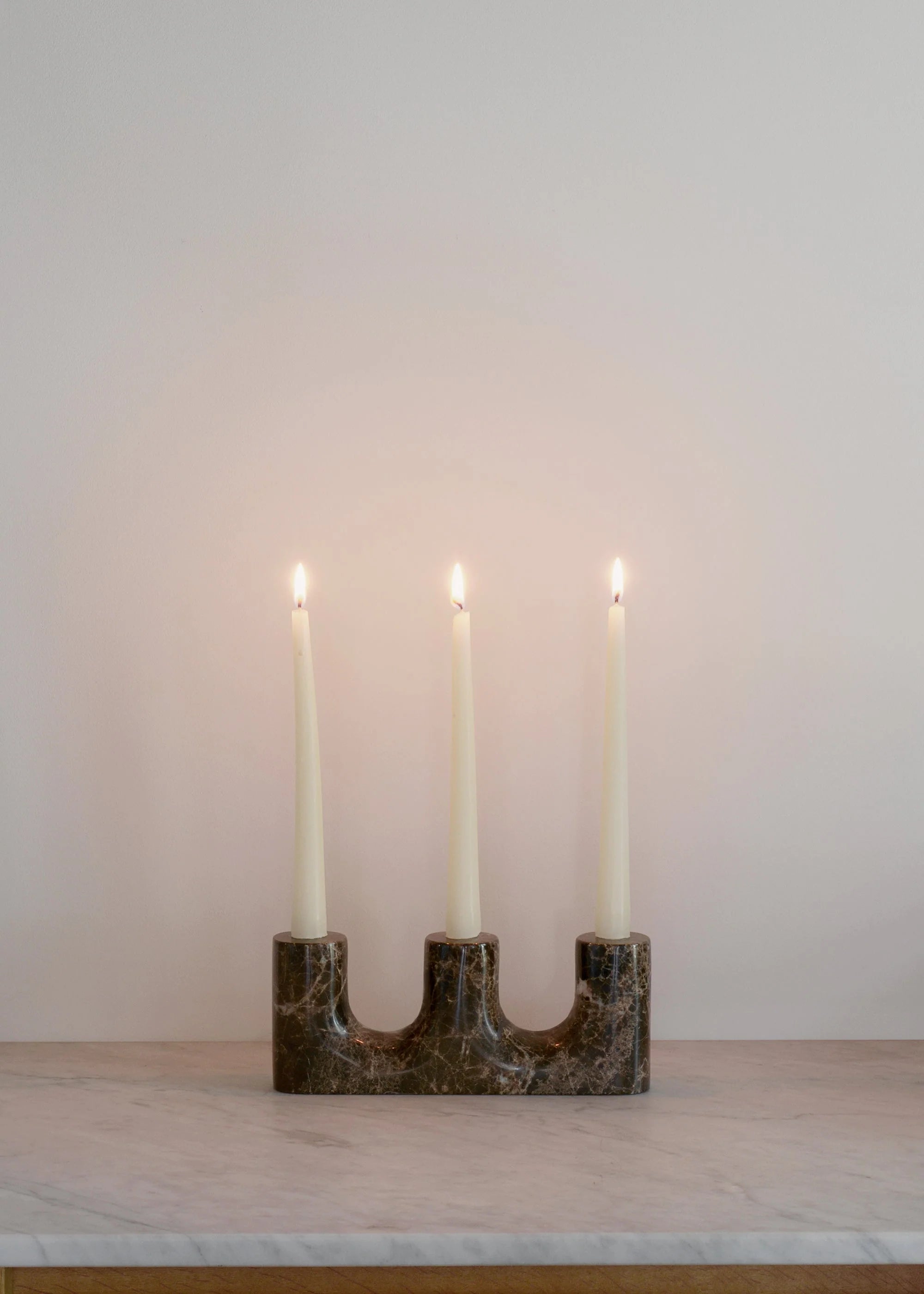 TRILO travertine candlestick