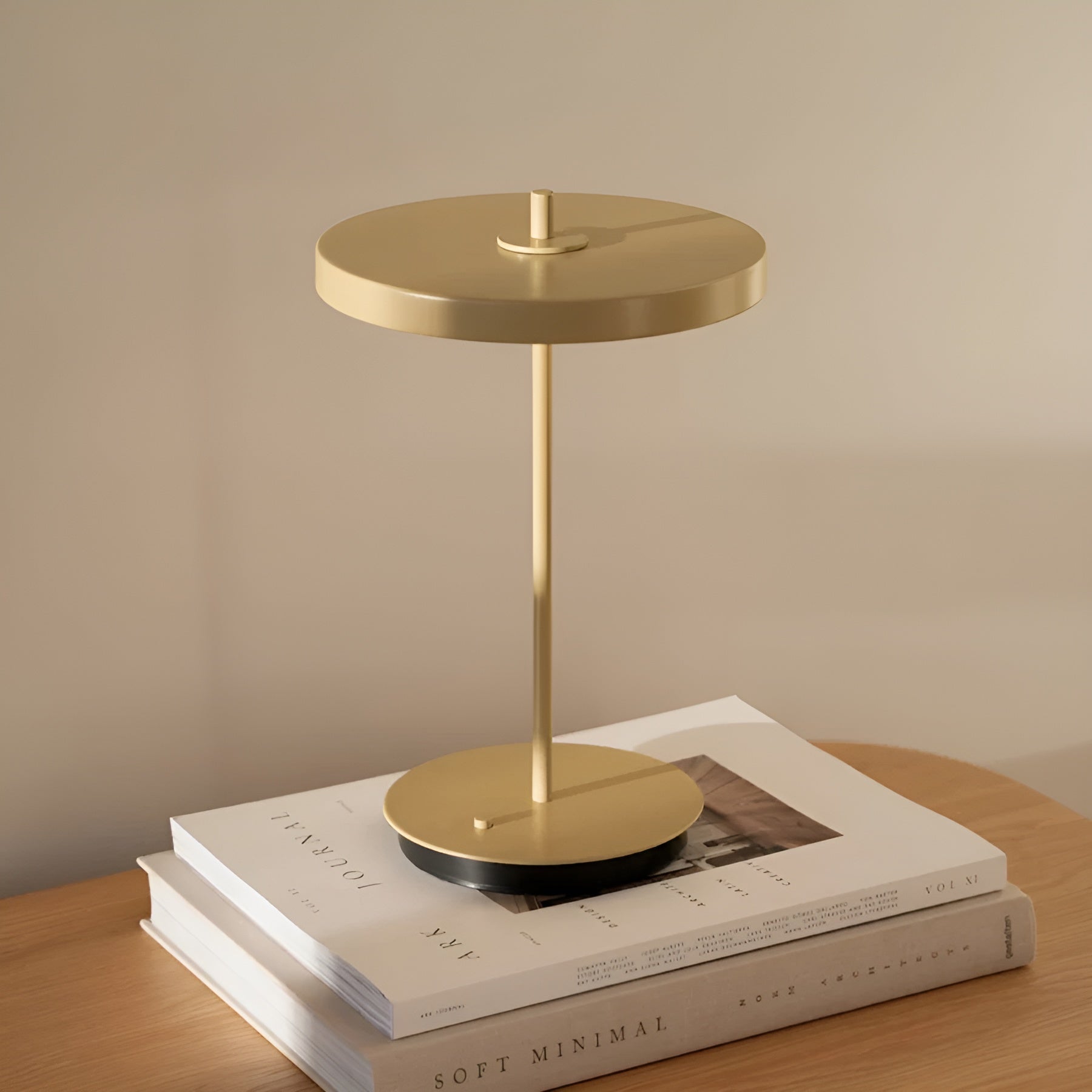 Portable lamp ASTERIA MOVE MONOCHROME cream