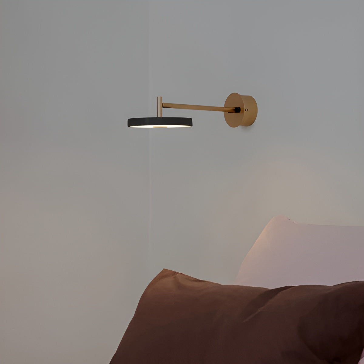 Asteria Wandlampe schwarz