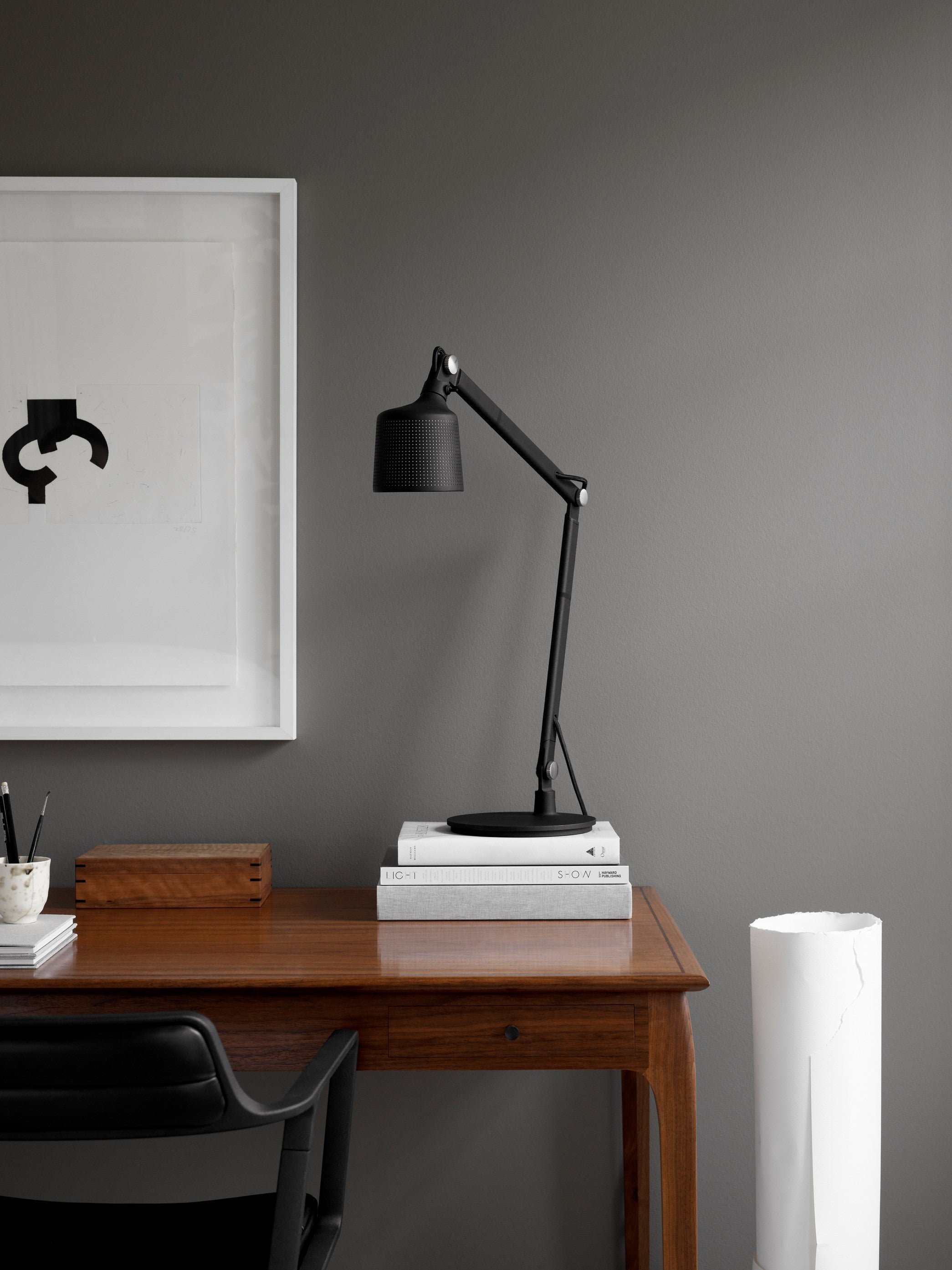 Lampa biurkowa 521 czarny metal z oświetleniem LED