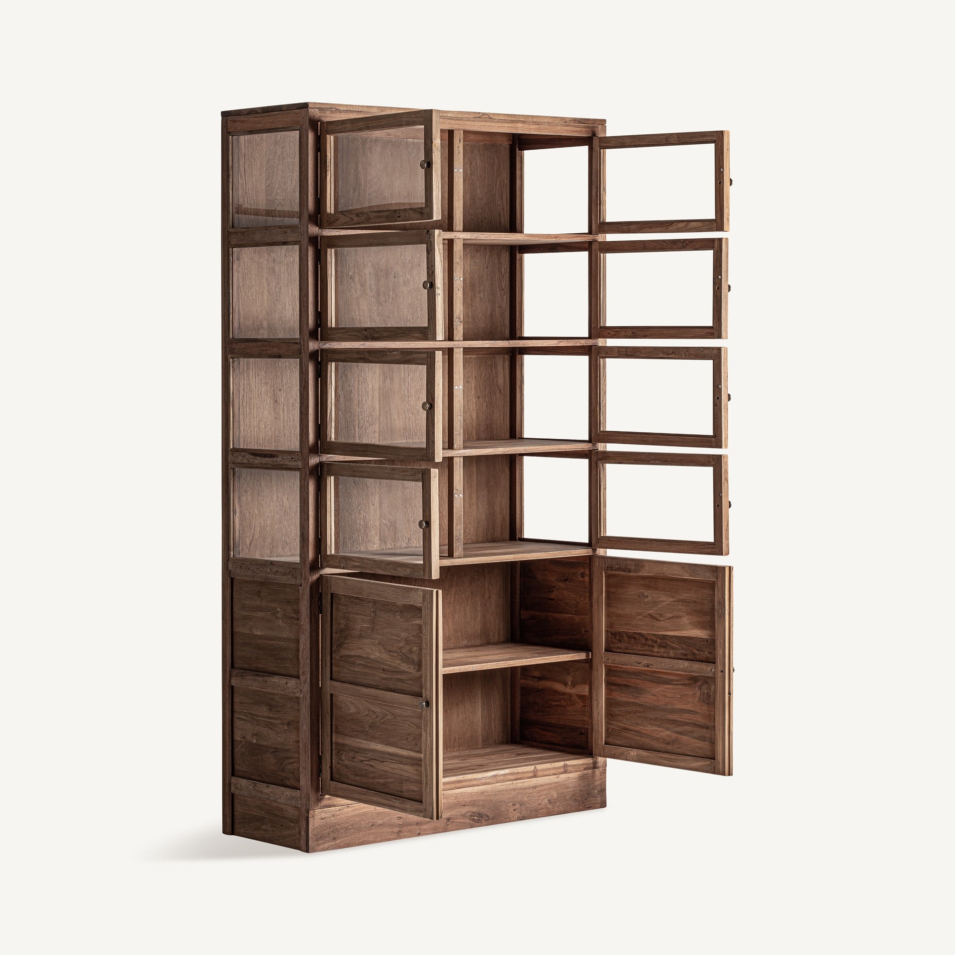Witryna HELMOND aus recyceltem Holz