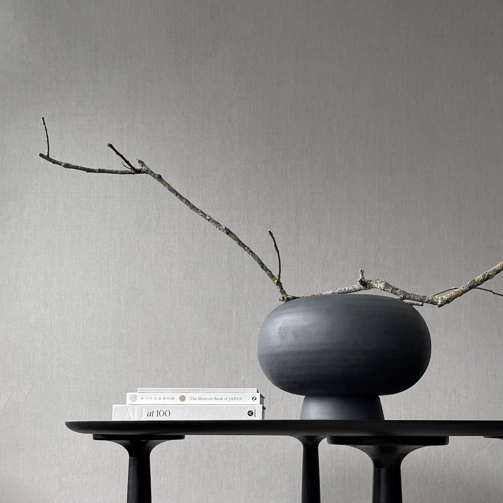 Wazon KABIN FAT czarny 101 Copenhagen Eye on Design