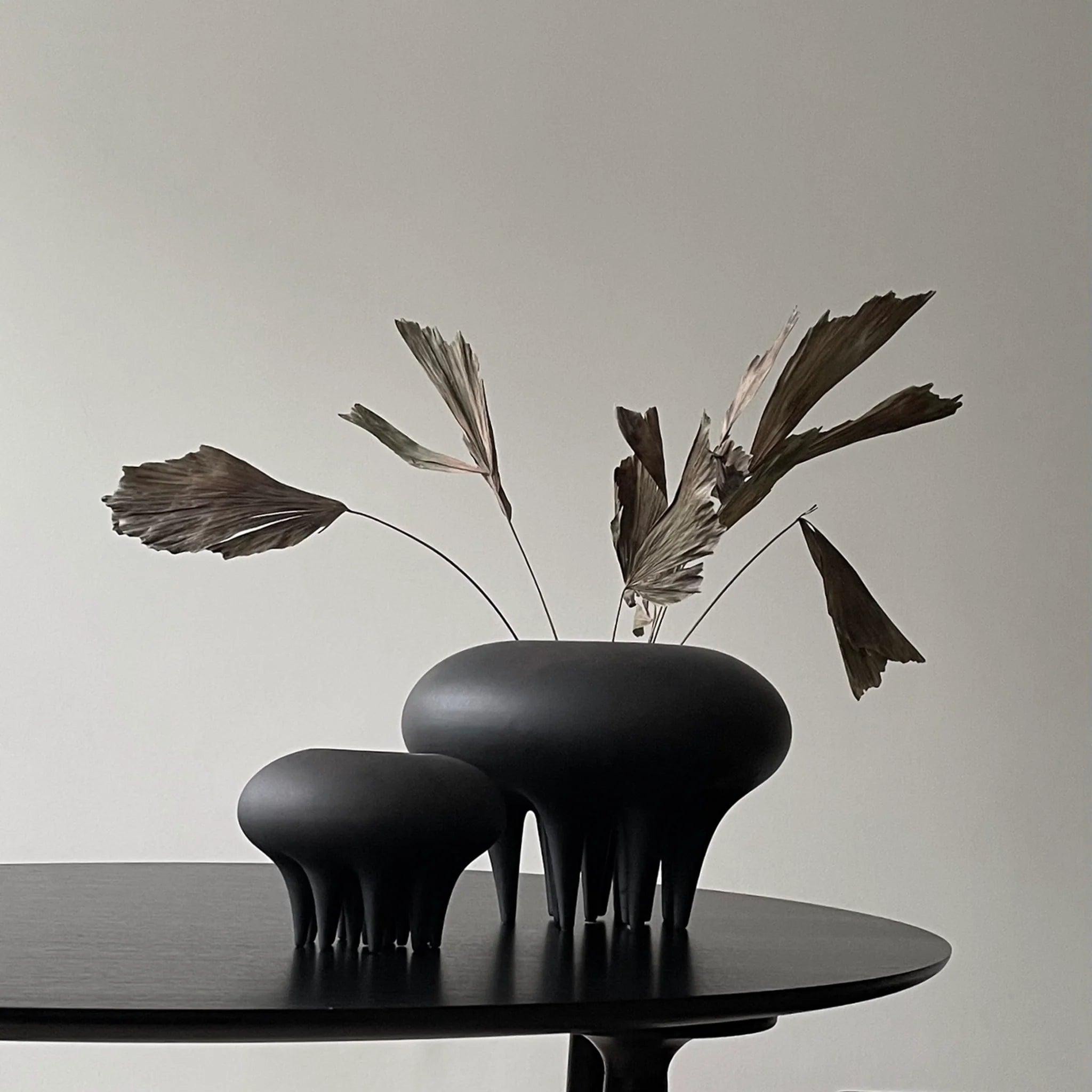 Wazon MEDUSA ciemnobrązowy 101 Copenhagen Eye on Design