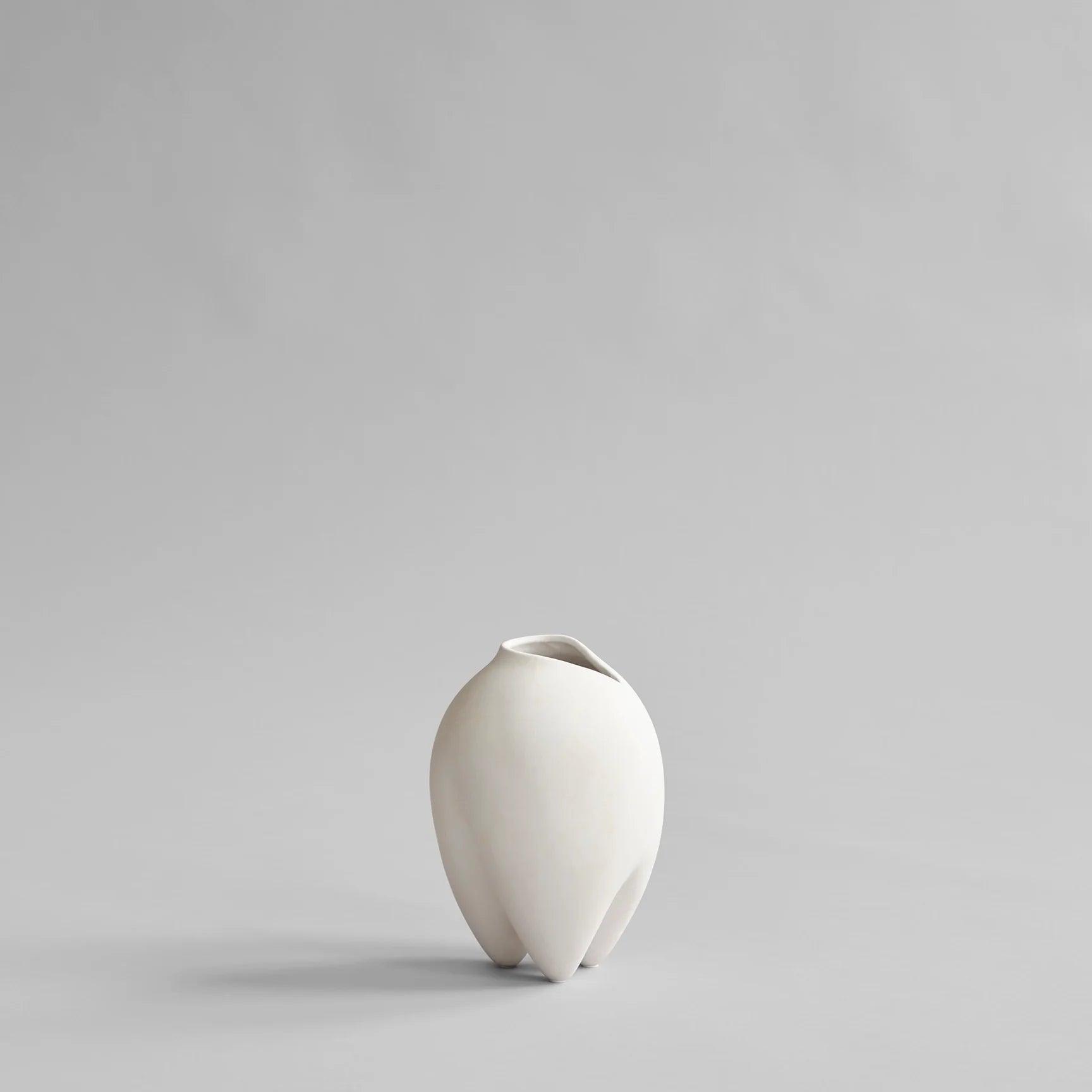 Wazon SUMO SLIM biały 101 Copenhagen Eye on Design
