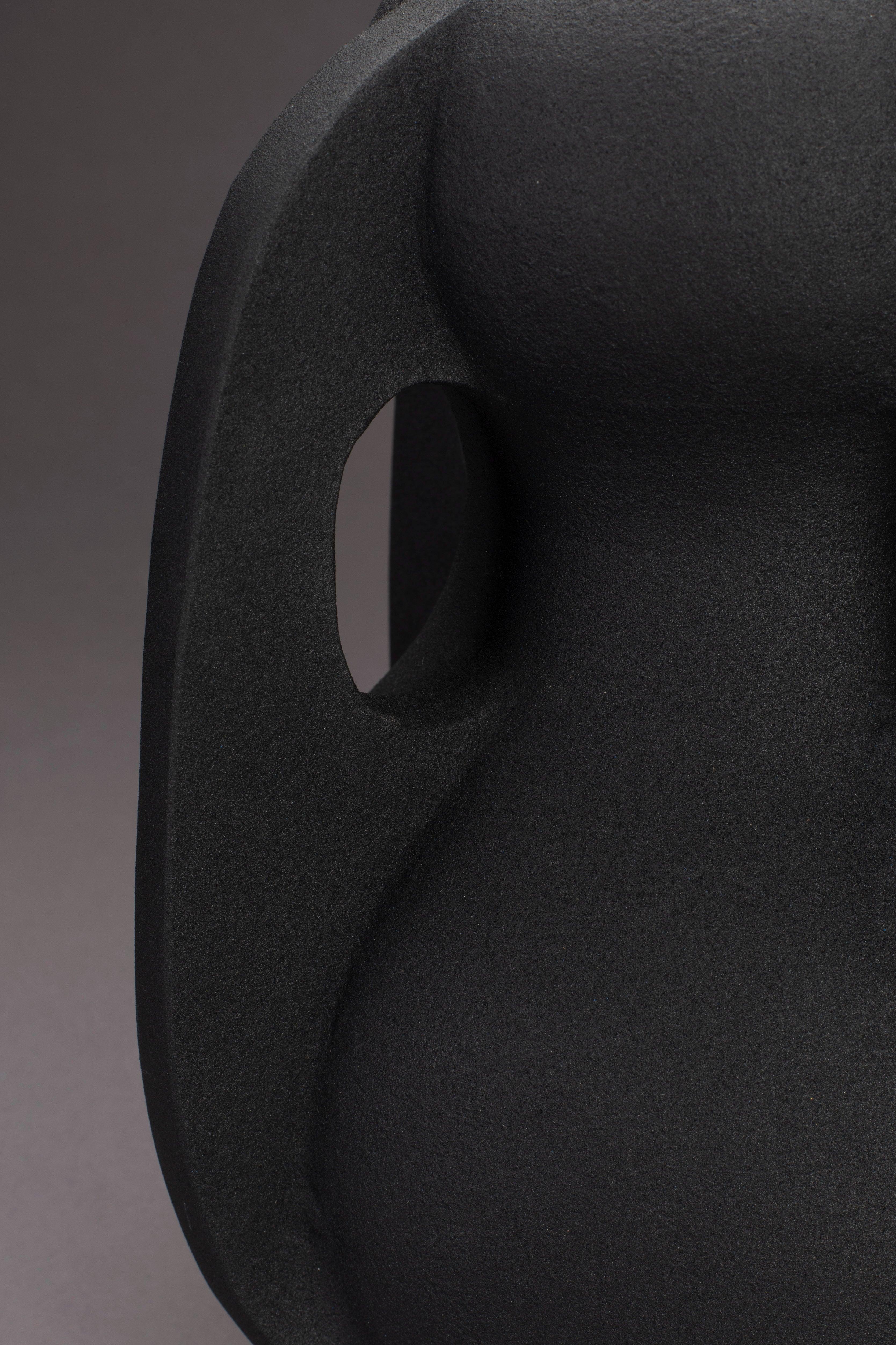 Thiago Vase L Black Dutchbone Eye on Design