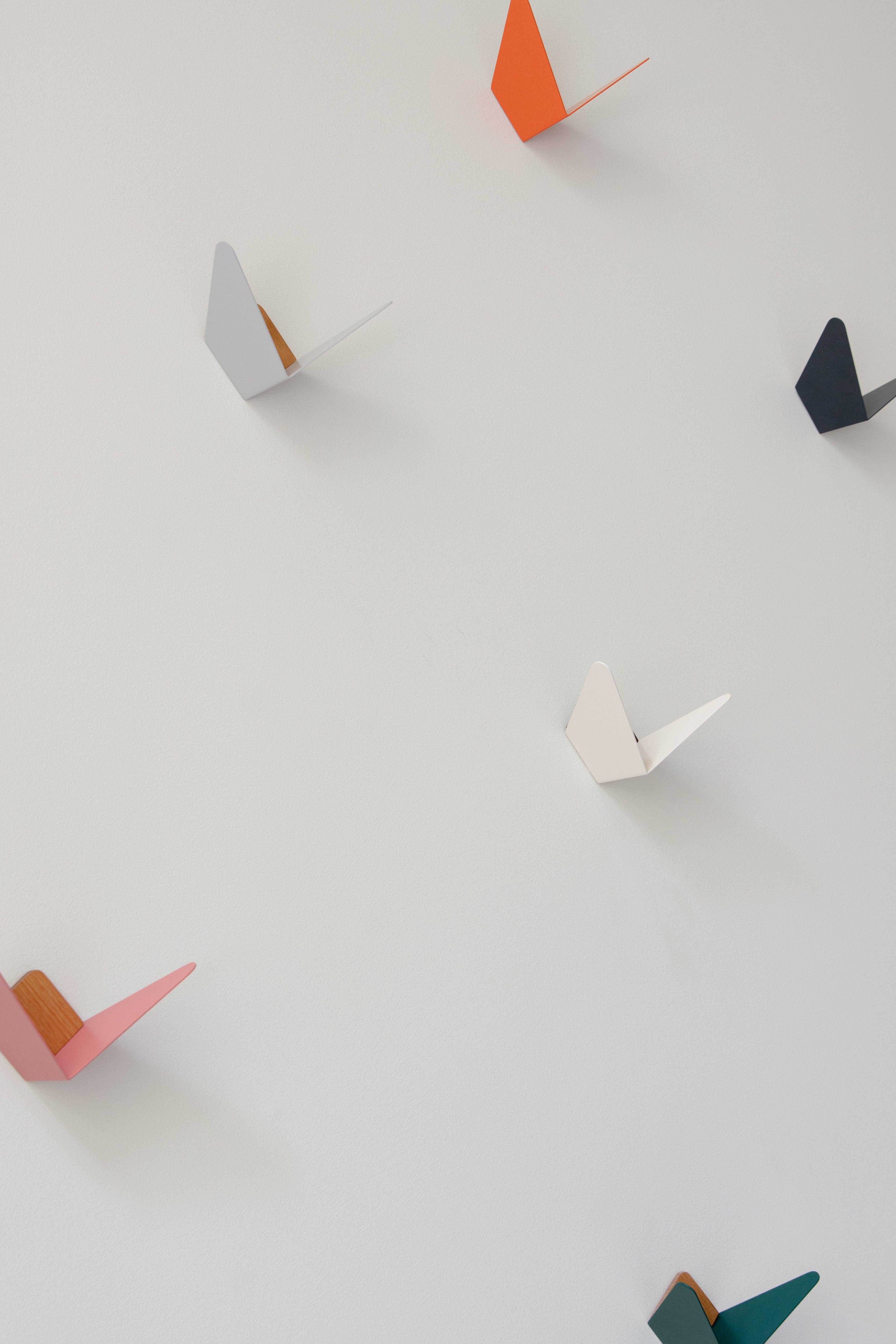 Wieszak BUTTERFLIES perłowy UMAGE Eye on Design