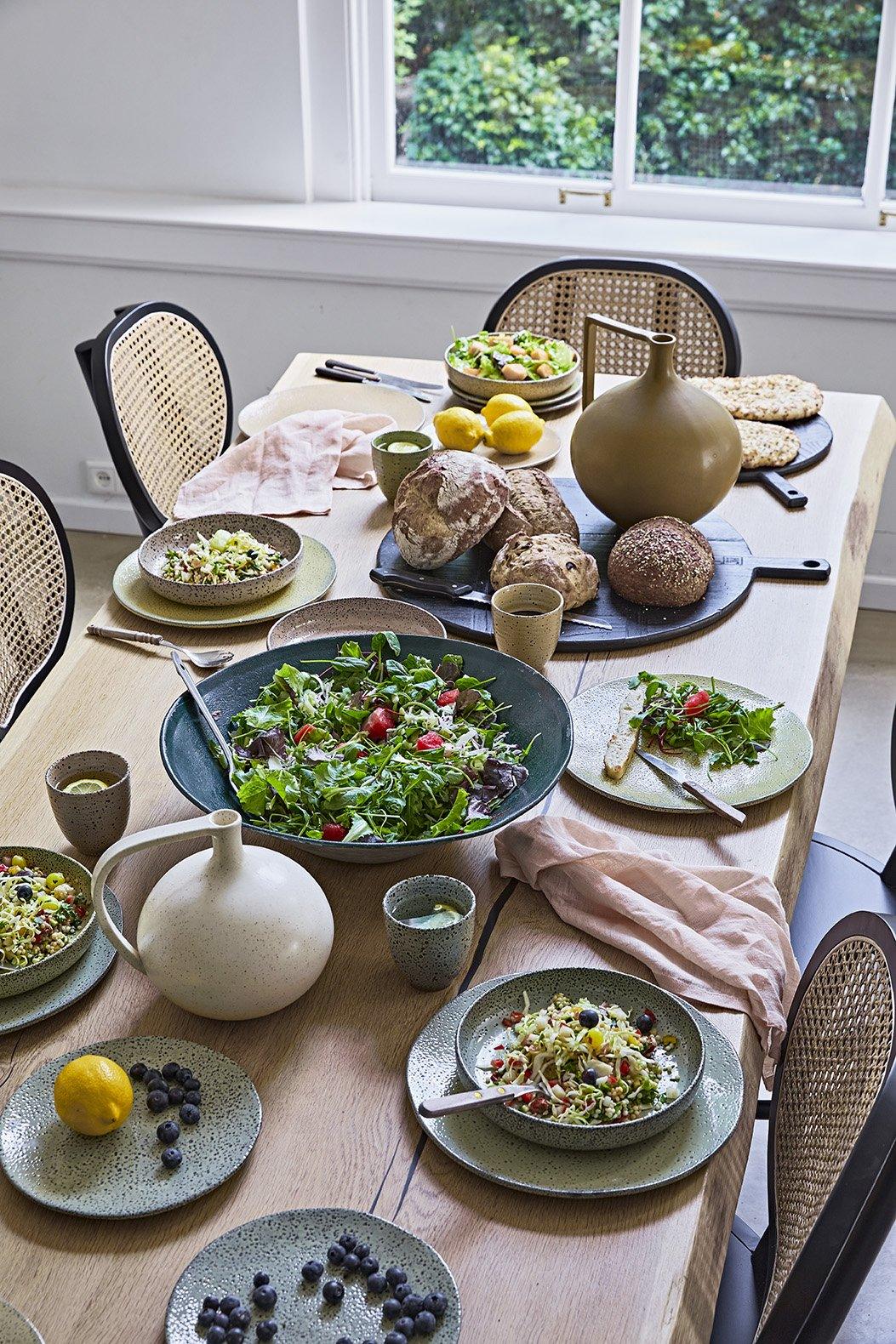 Zestaw 2 głębokich talerzy brzoskwiniowych HKliving Eye on Design