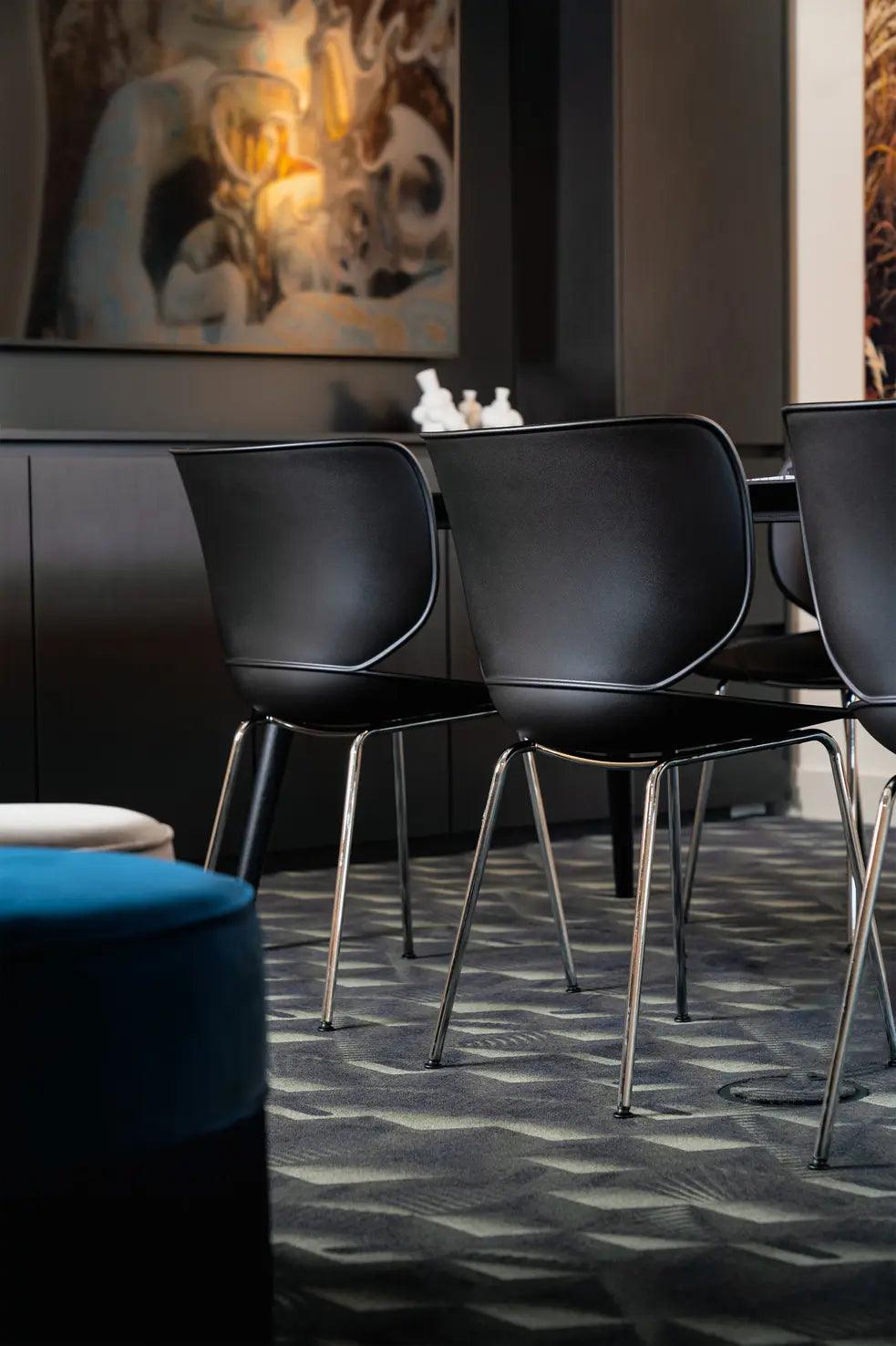 Zestaw dwóch krzeseł HANA Moooi Eye on Design