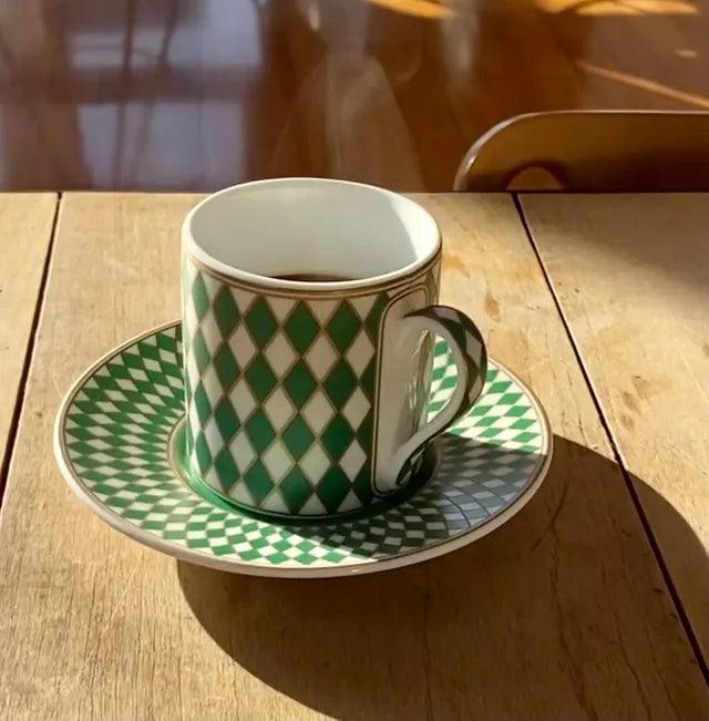 Zestaw filiżanek do espresso CHESS kolorowy Pols Potten Eye on Design