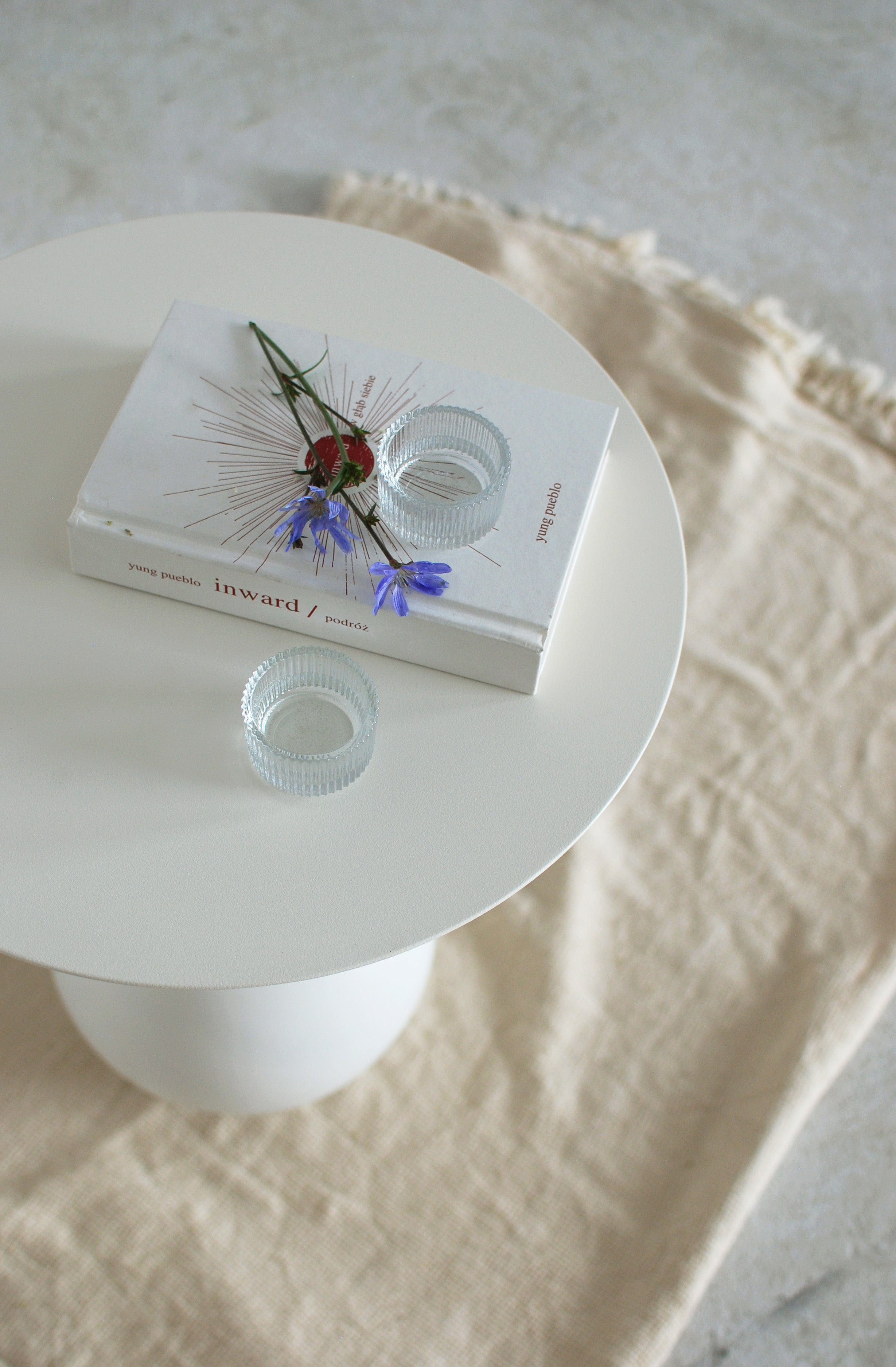 Stolik kawowy AN SU jesion Salak Eye on Design