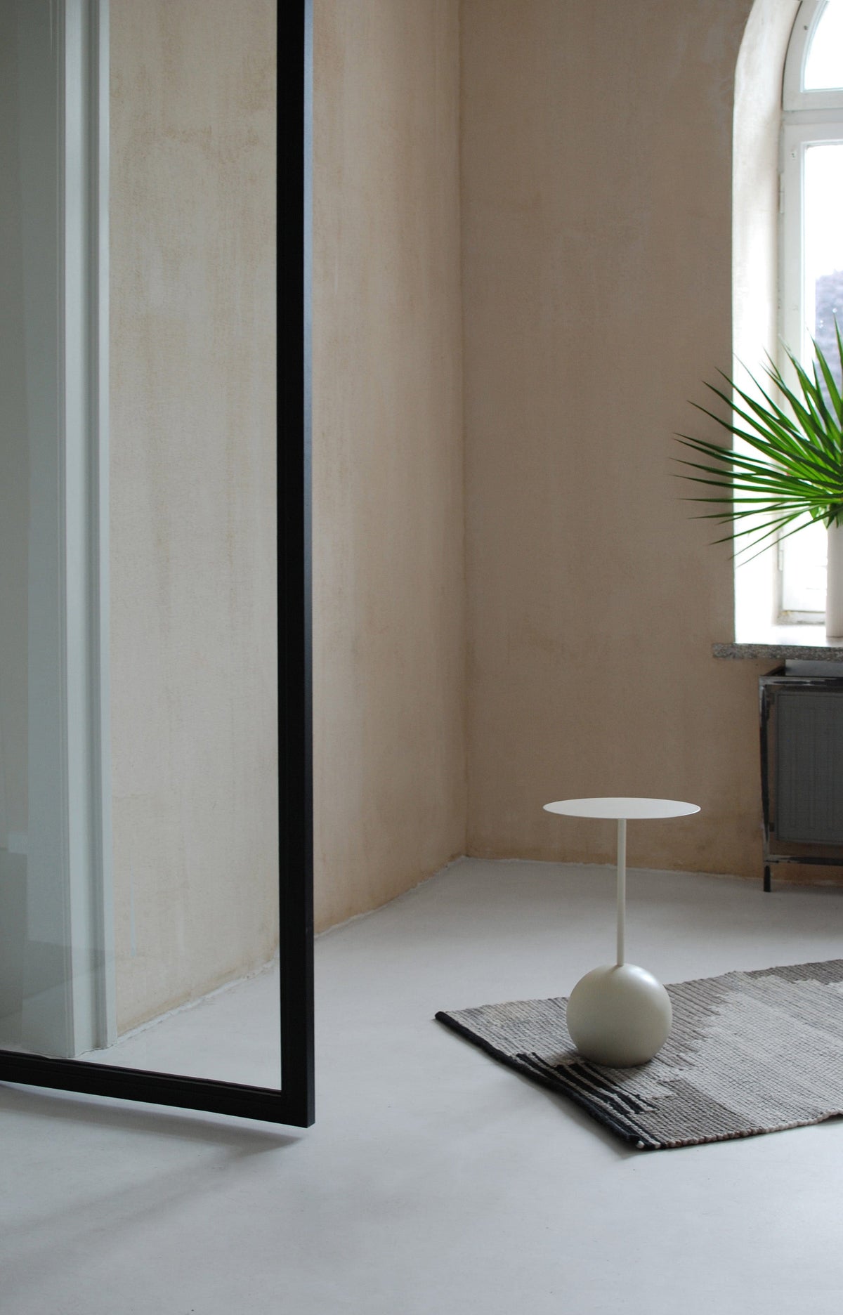 Stolik kawowy SU jesion Salak Eye on Design
