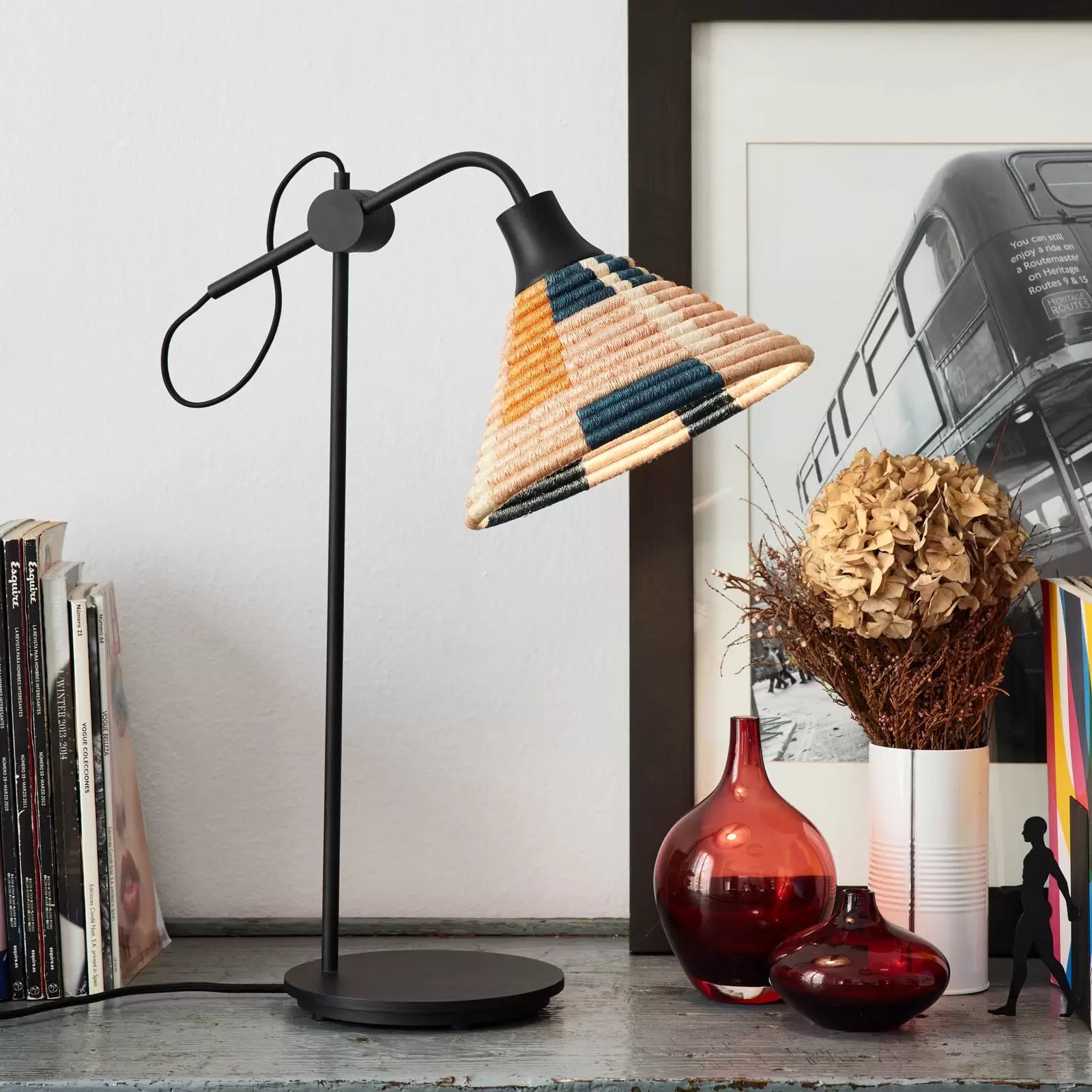 Lampa stołowa PARROT piaskowy – Forestier