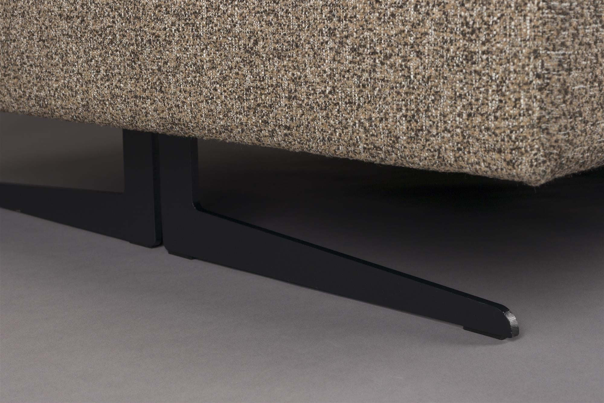 Linke Ecke Shelly Dark -Tone Melange mit einer schwarzen Basis