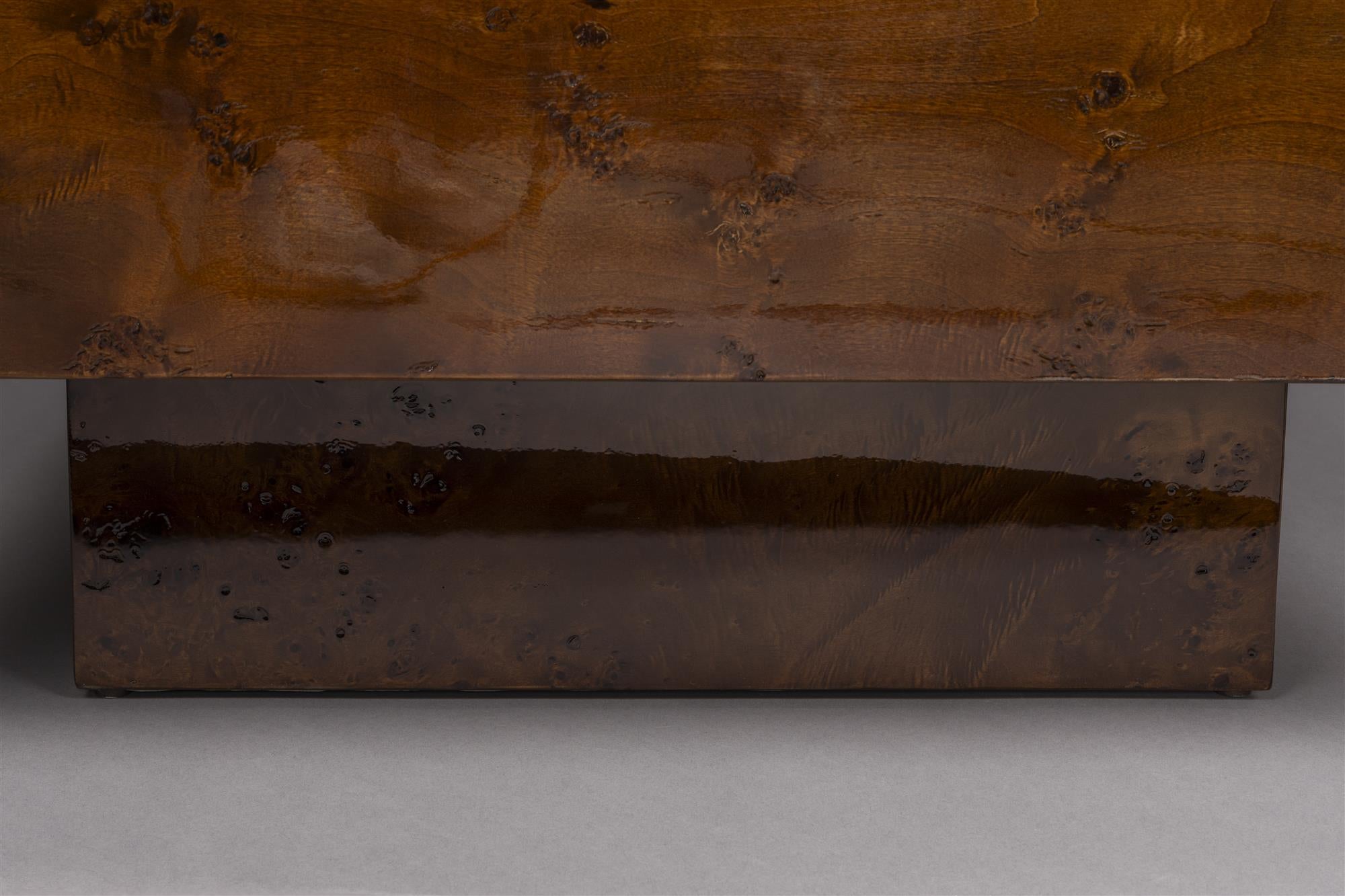 Couchtisch QUINN Nussfurnier