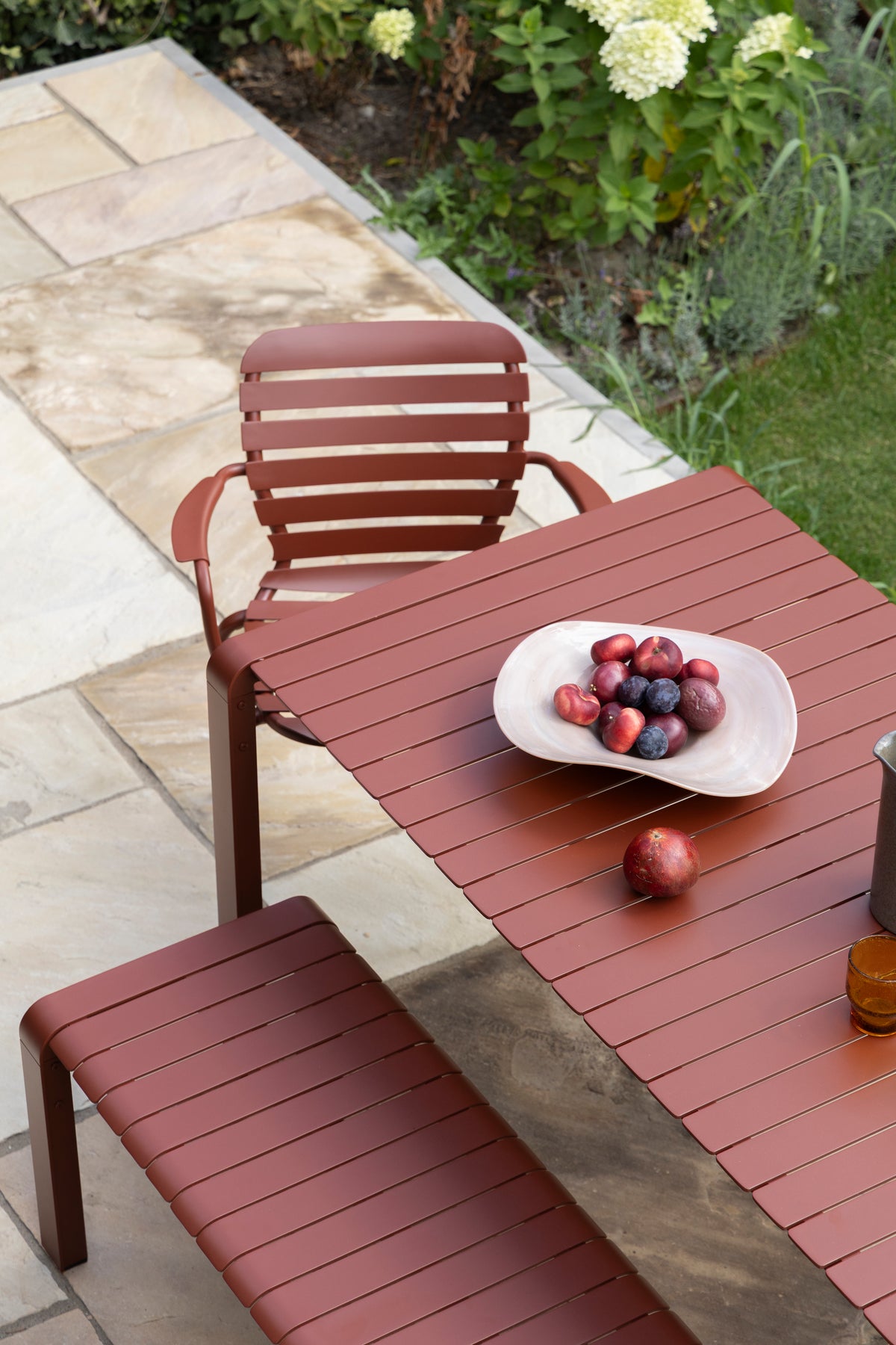 Gartenstuhl mit Armlehnen VONDEL rot