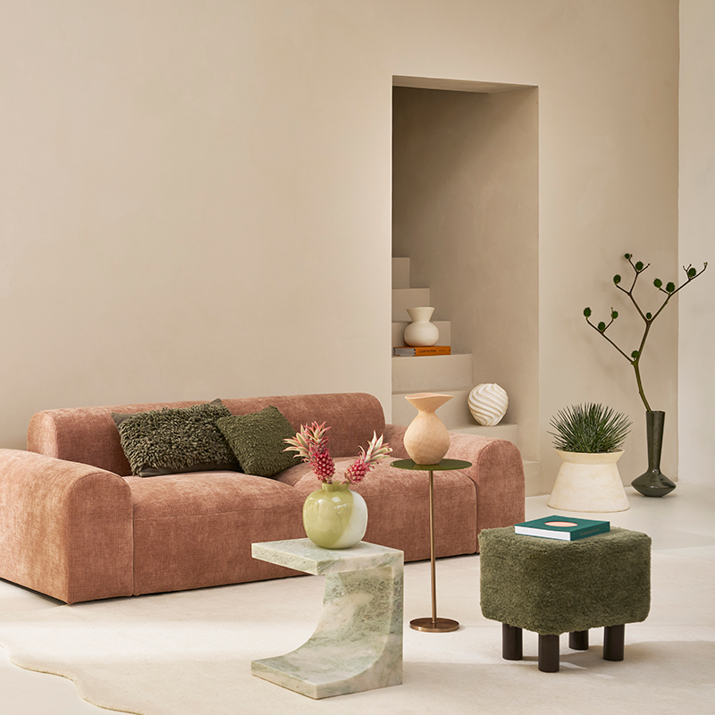 NOLAN Beistelltisch aus grünem Glas mit Messingfuß