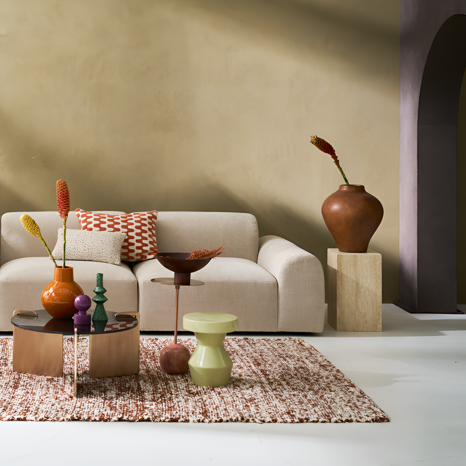 SCULPTURAL Beistelltisch aus grüner Keramik