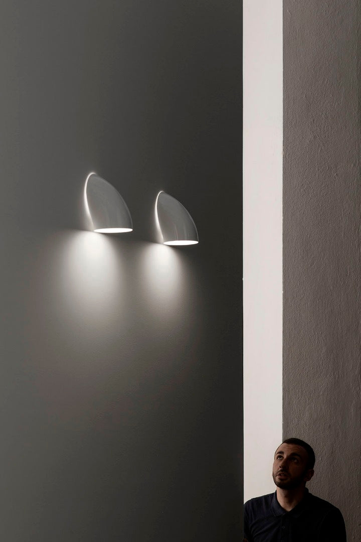 Lampa ścienna GOMITO połyskujący biały