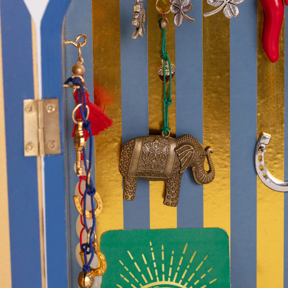 Dekorative Box LUKY TEMPLE Talismane und Amulette