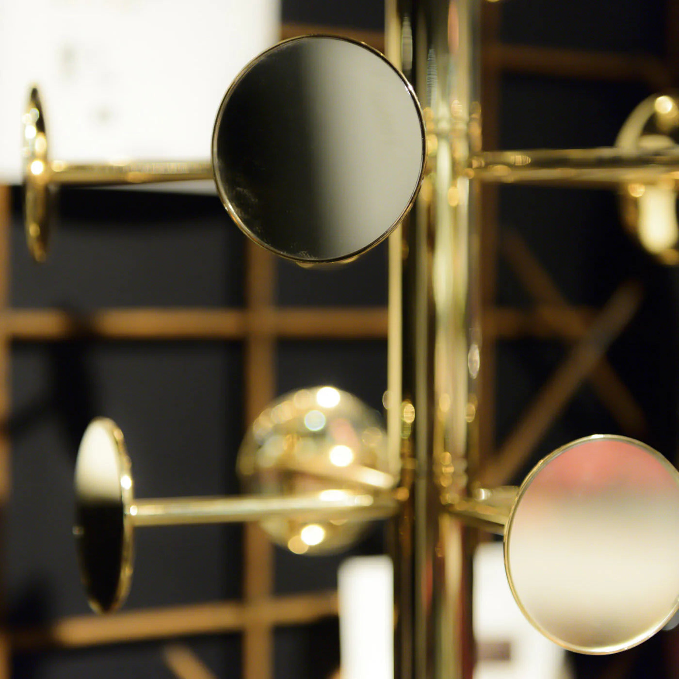 Stehender Kleiderständer CHAPERON silber