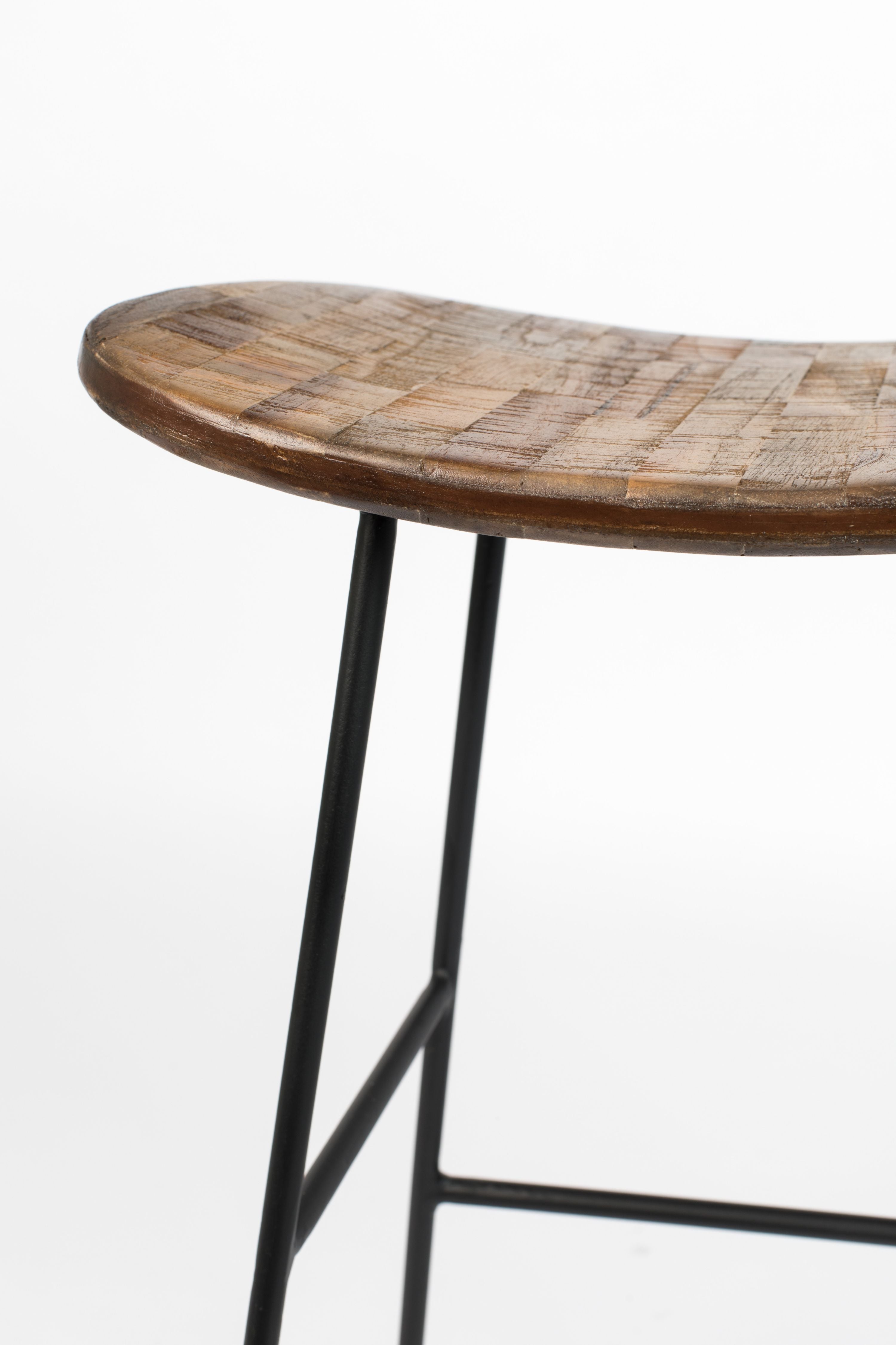 Tangle Tangle Bar Stool with black base