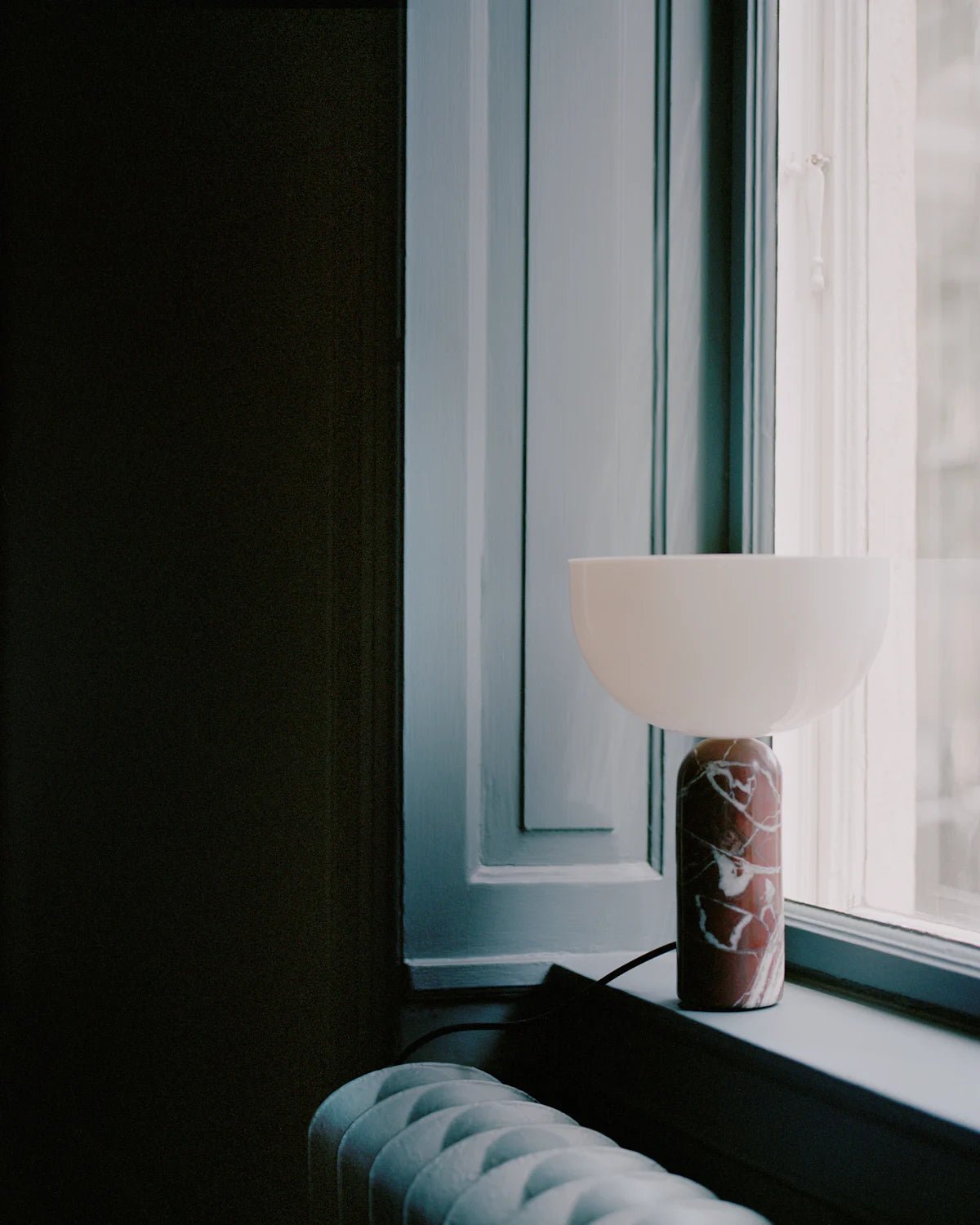 Kizu Tischlampe Burgund Marmor