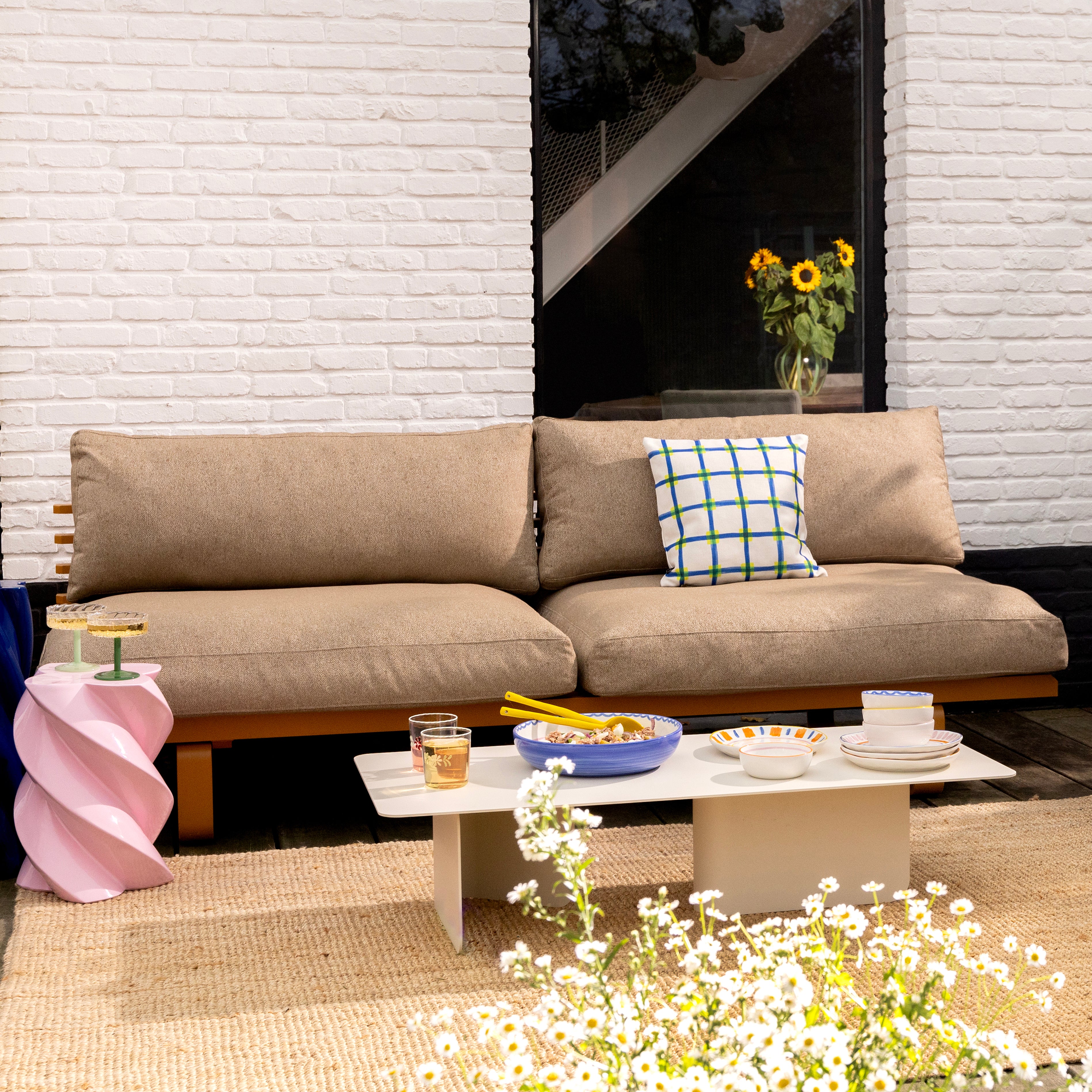 MARSHMALLOW Side Table Pink