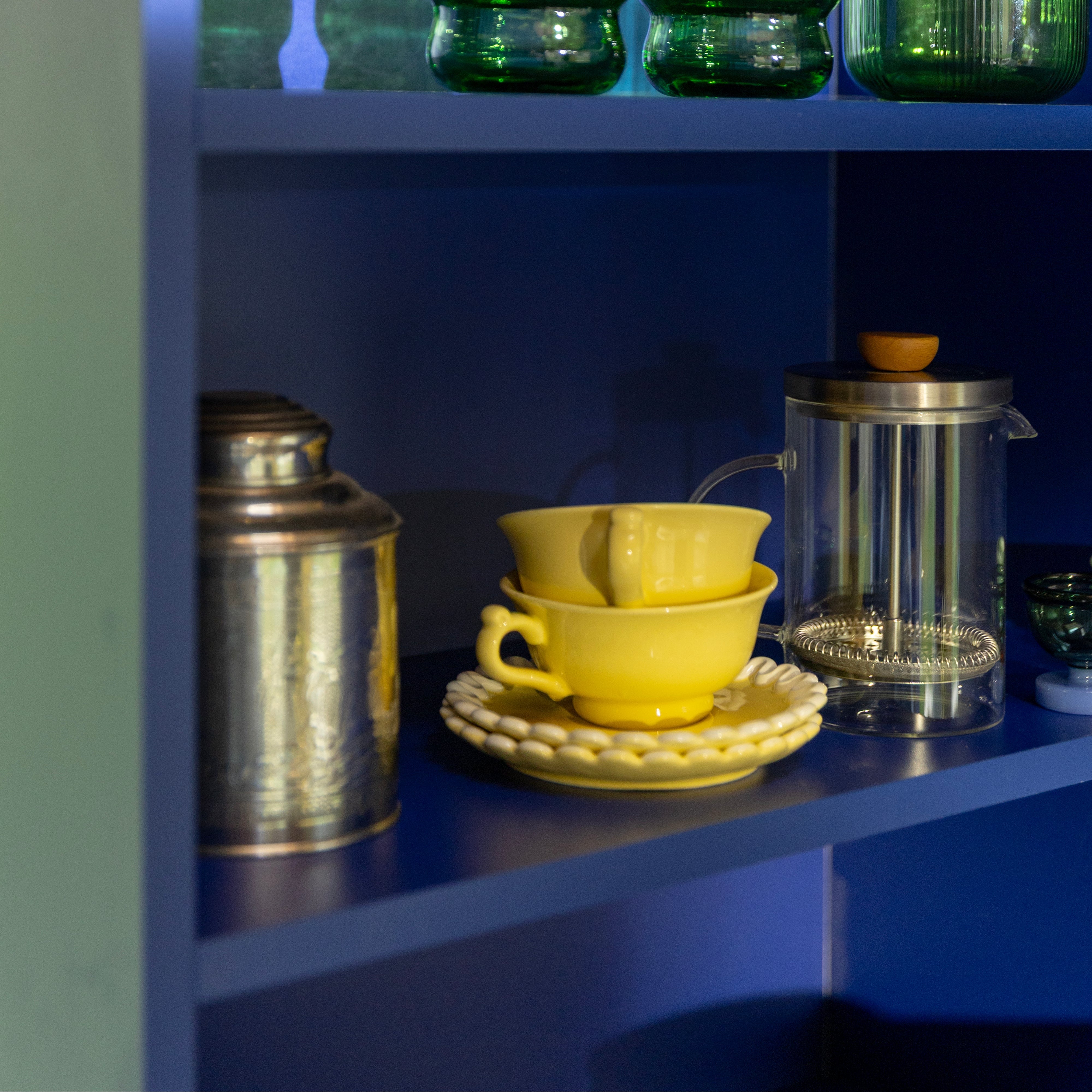 Tassen-Set mit Untertassen WHIP gelb