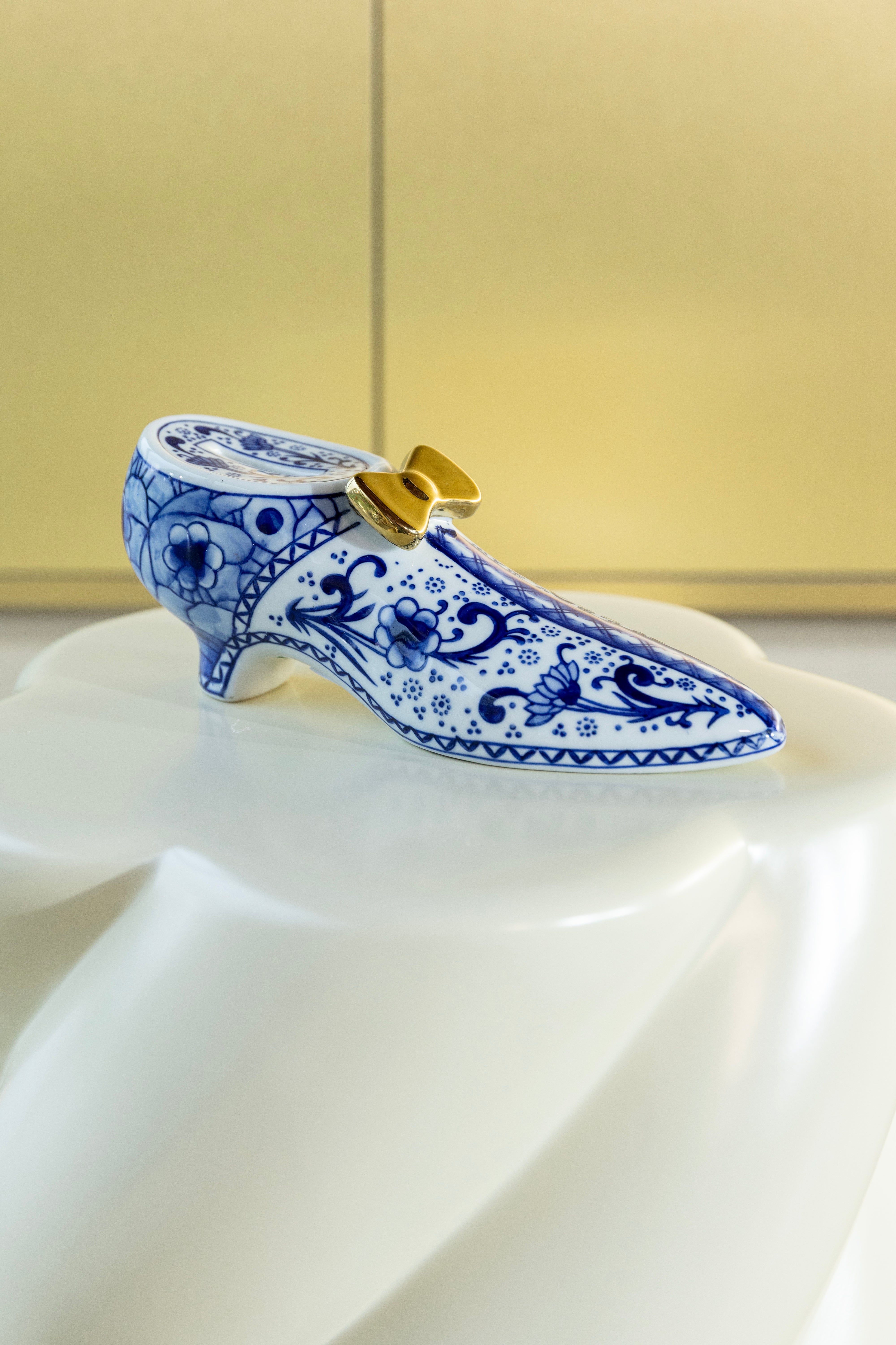 Skarbonka DELFTWARE SCHUH weiß mit Blau