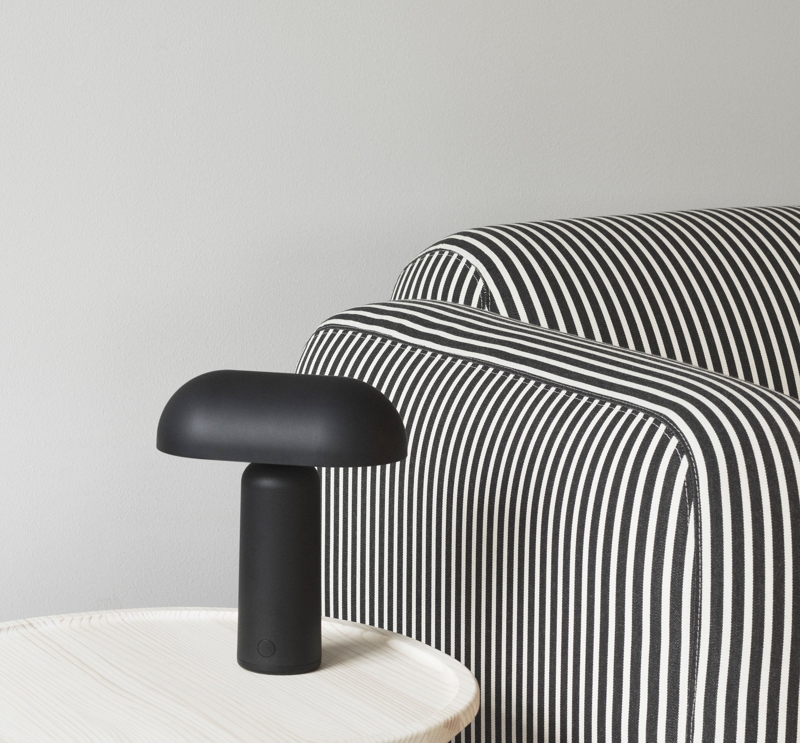 PORTA Tragbare Lampe schwarz