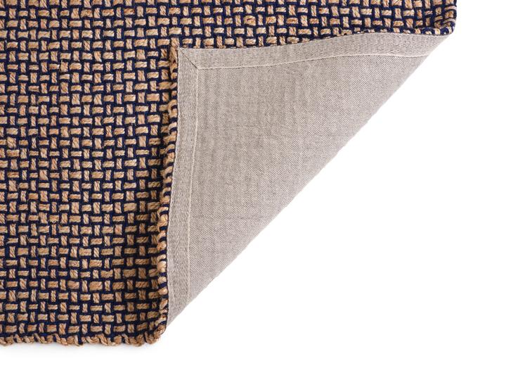 WEAVE dark blue rug with beige