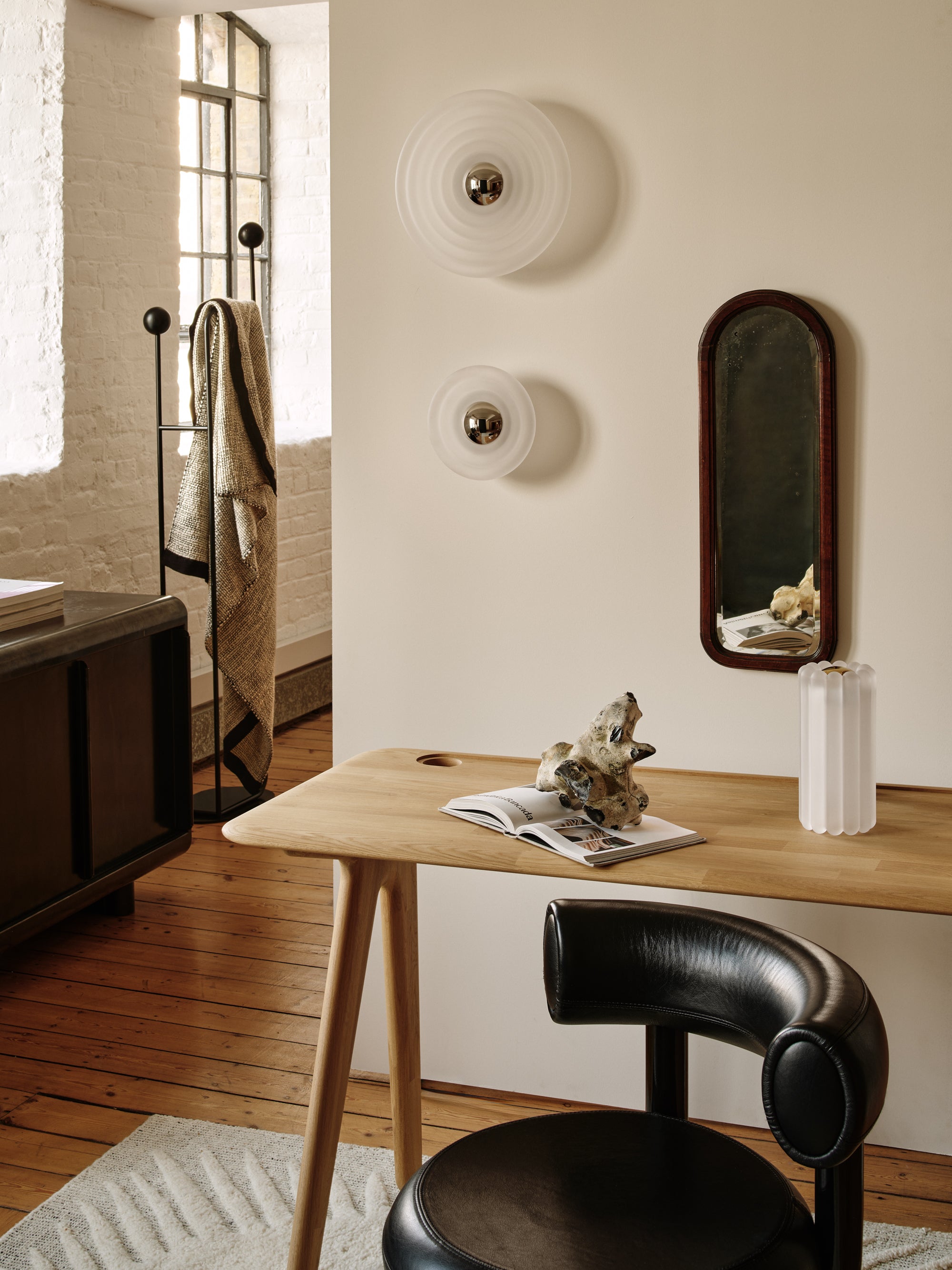 Lampa ścienna PRESS matowe szkło – Tom Dixon