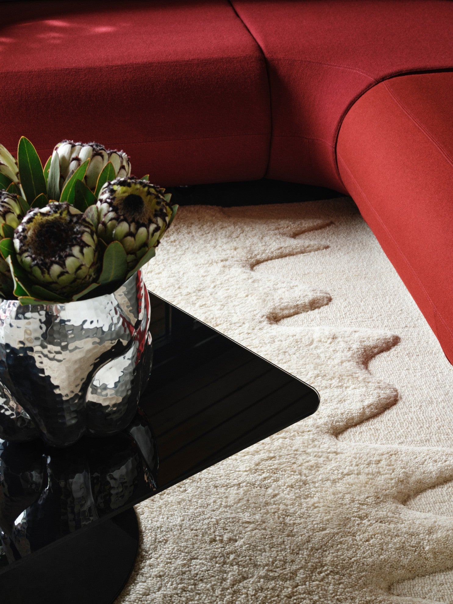 Teppich WOBBLE cremefarben