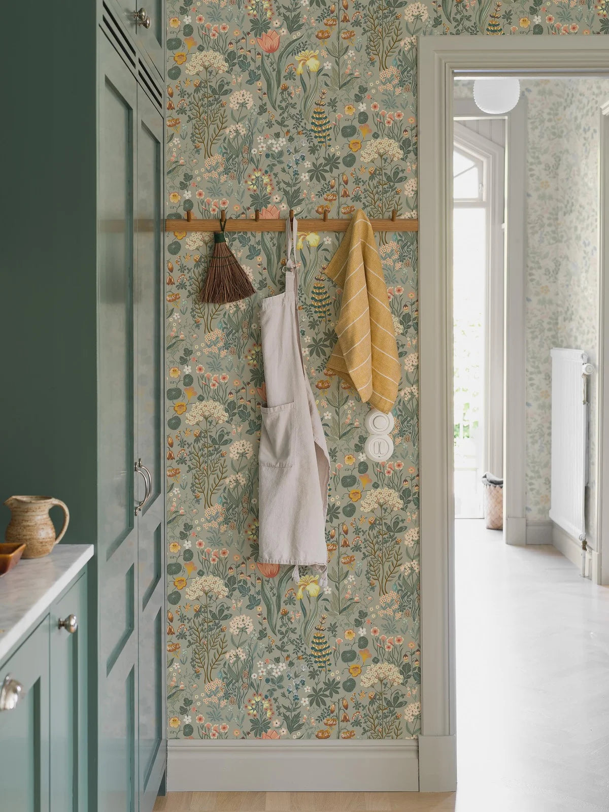 Flower Pattern Wallpaper BLOMSTERHAV Gray with Green