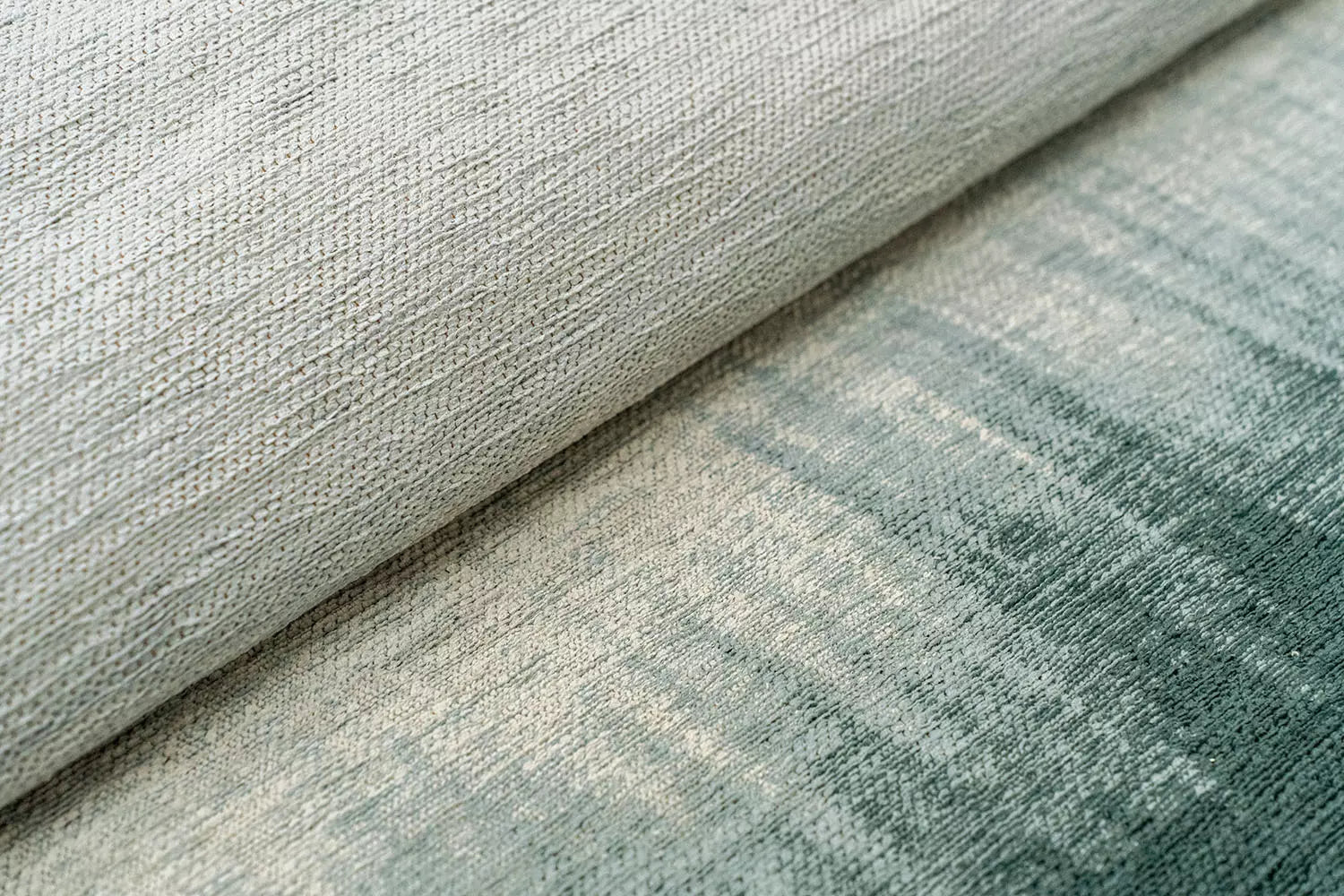Teppich SENDAI blau mit Weiß