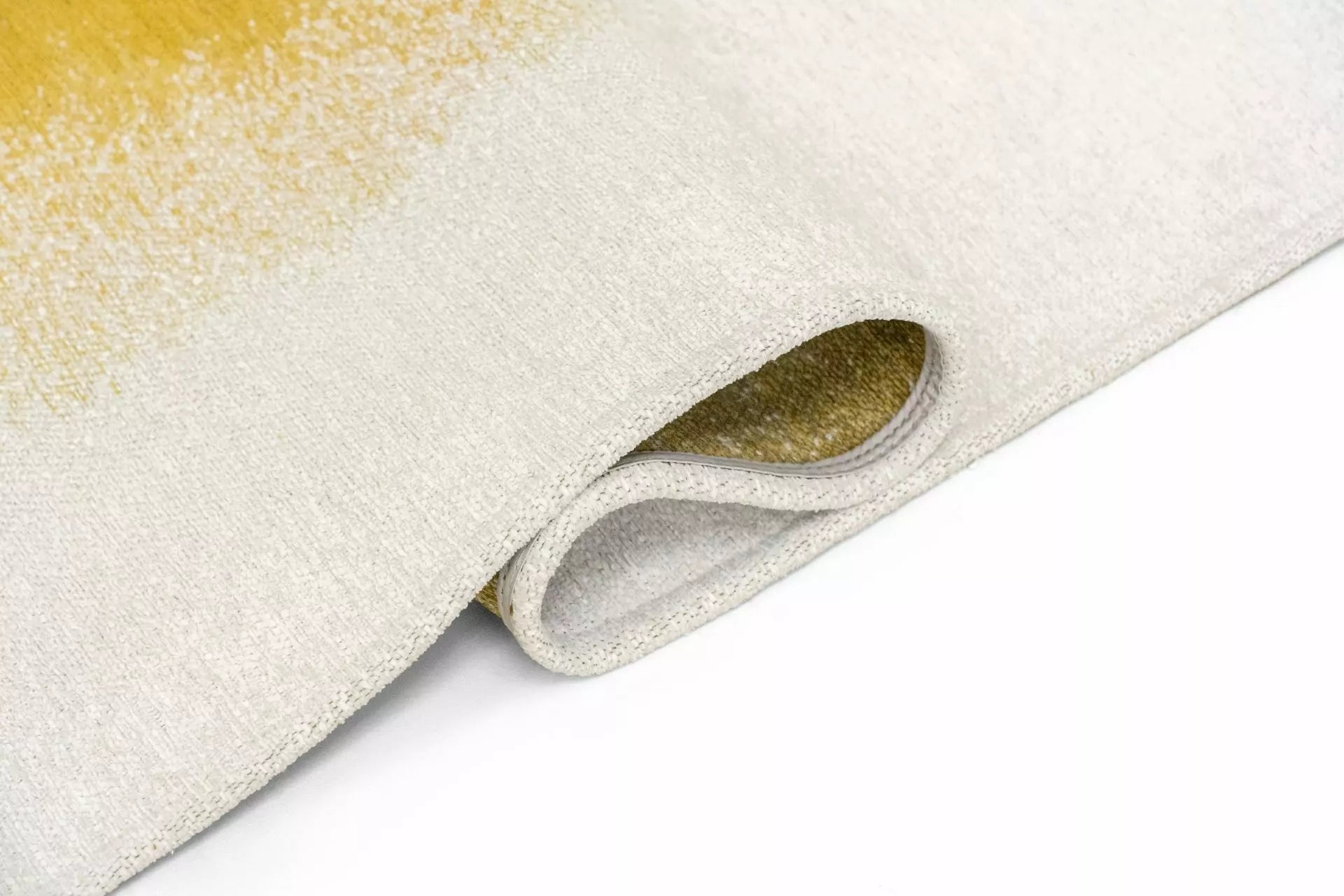 DROP rug white with yellow